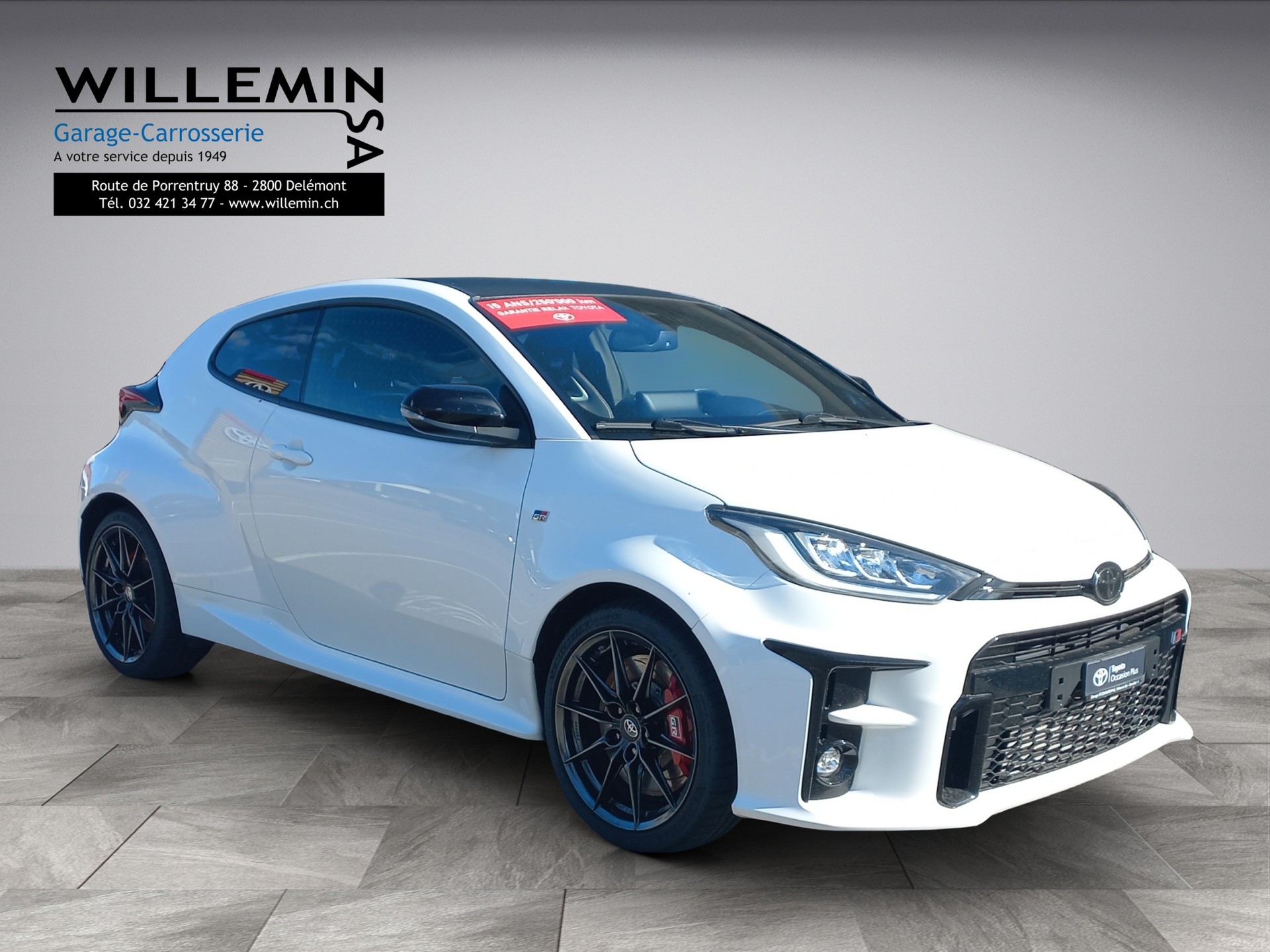 TOYOTA Yaris 1.6 GR Sport-image-3