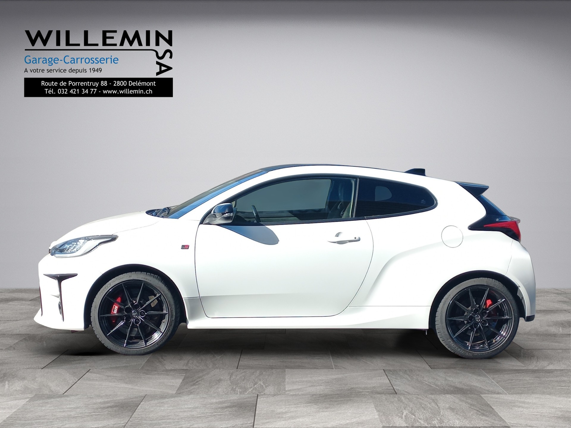 TOYOTA Yaris 1.6 GR Sport-image-4