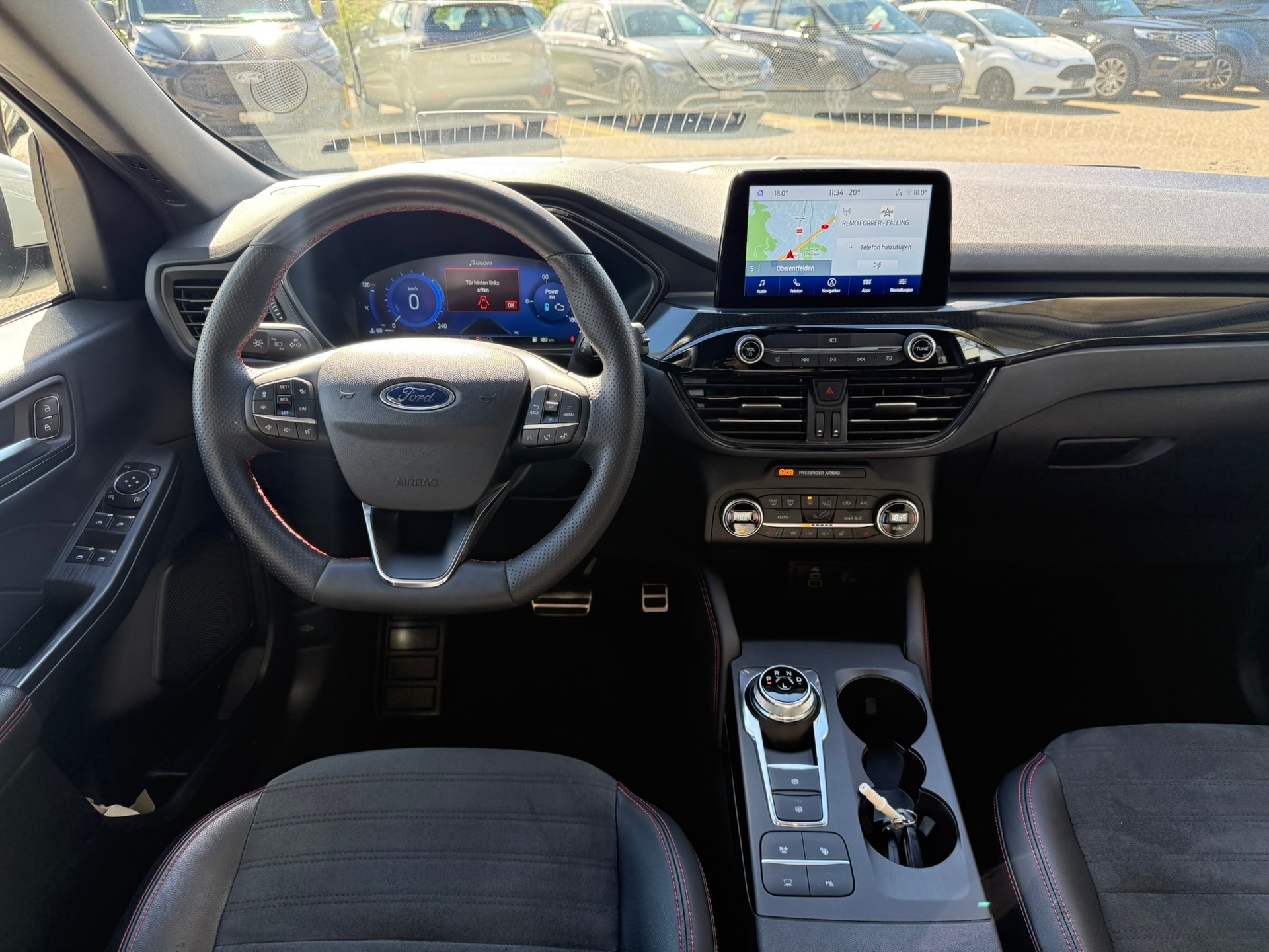 FORD Kuga 2.5 FHEV ST-Line X 4WD-image-8