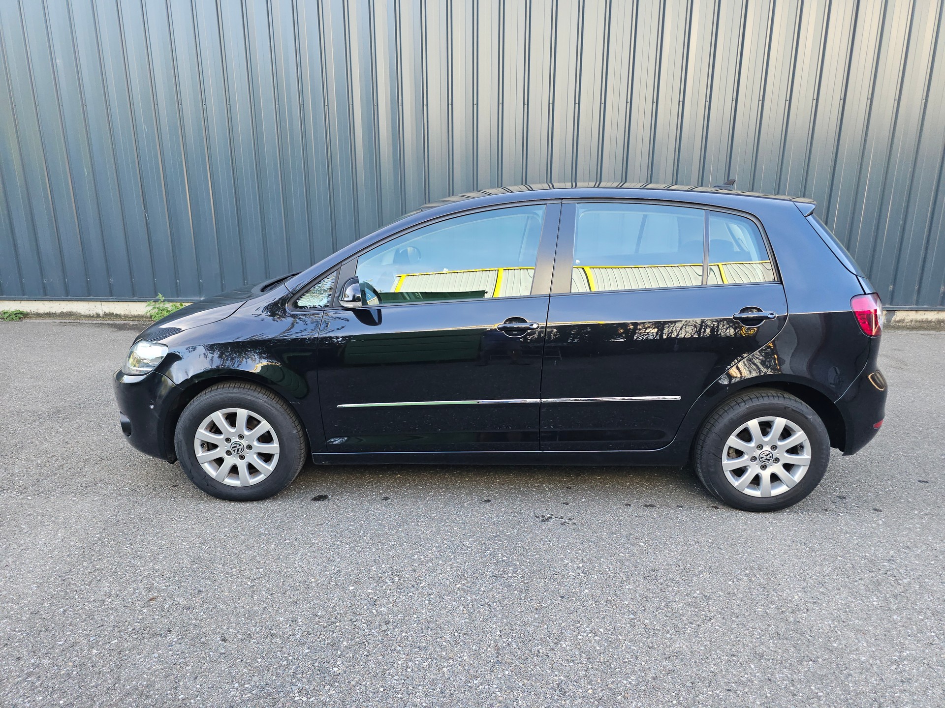 VW Golf Plus 1.2 TSI Comfortline DSG-image-7