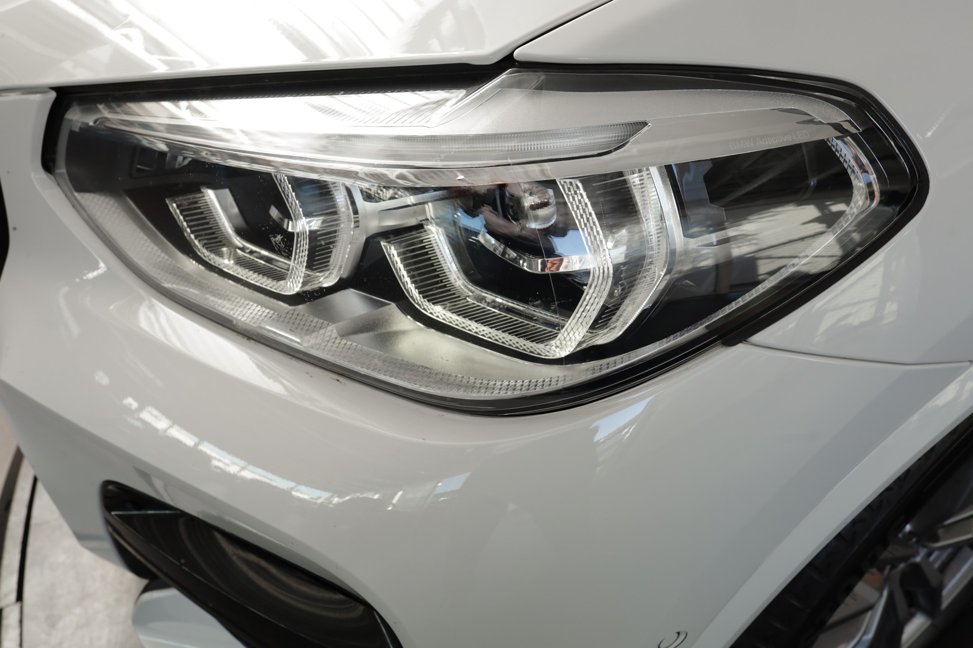BMW X3 xDrive 20d Individual M Sport * Attelage * Driving Assistant Pro * HUD-image-21