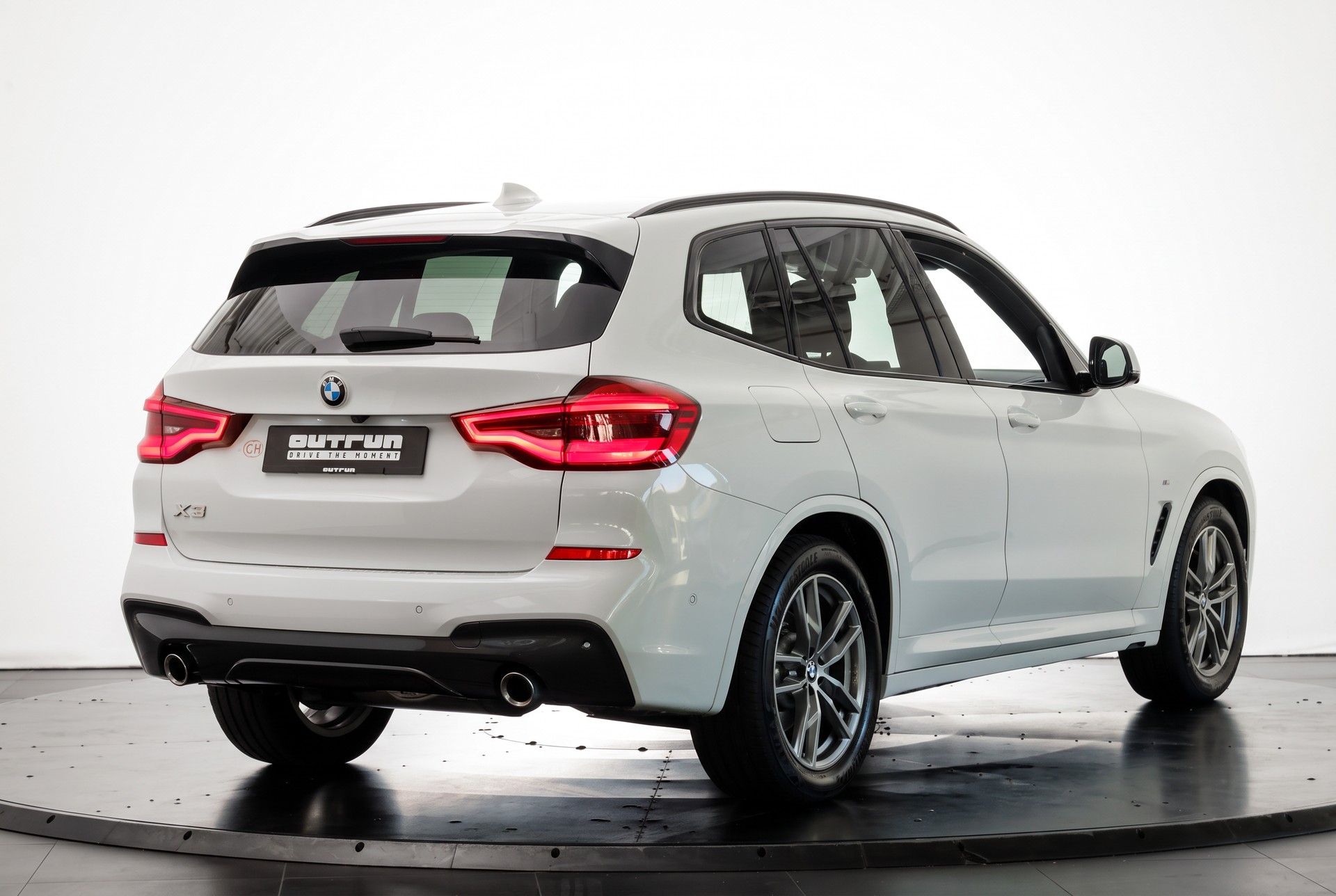 BMW X3 xDrive 20d Individual M Sport * Attelage * Driving Assistant Pro * HUD-image-7