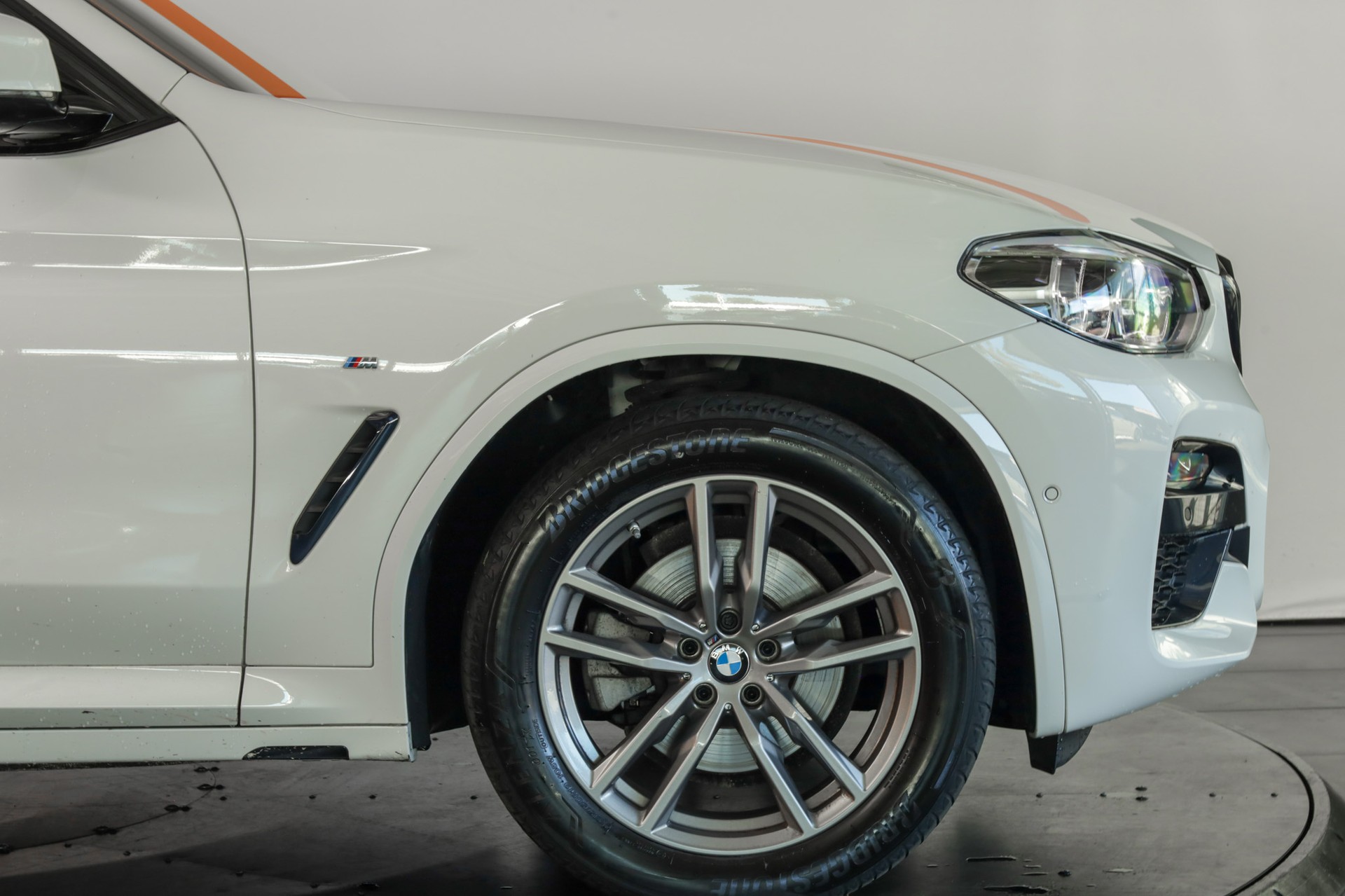 BMW X3 xDrive 20d Individual M Sport * Attelage * Driving Assistant Pro * HUD-image-23
