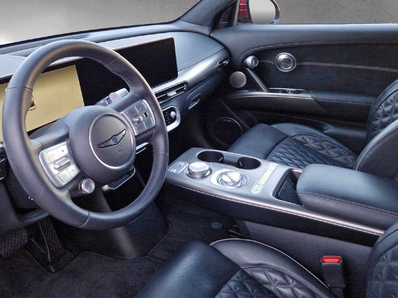 GENESIS GV60 Dual Motor Sport AWD-image-5