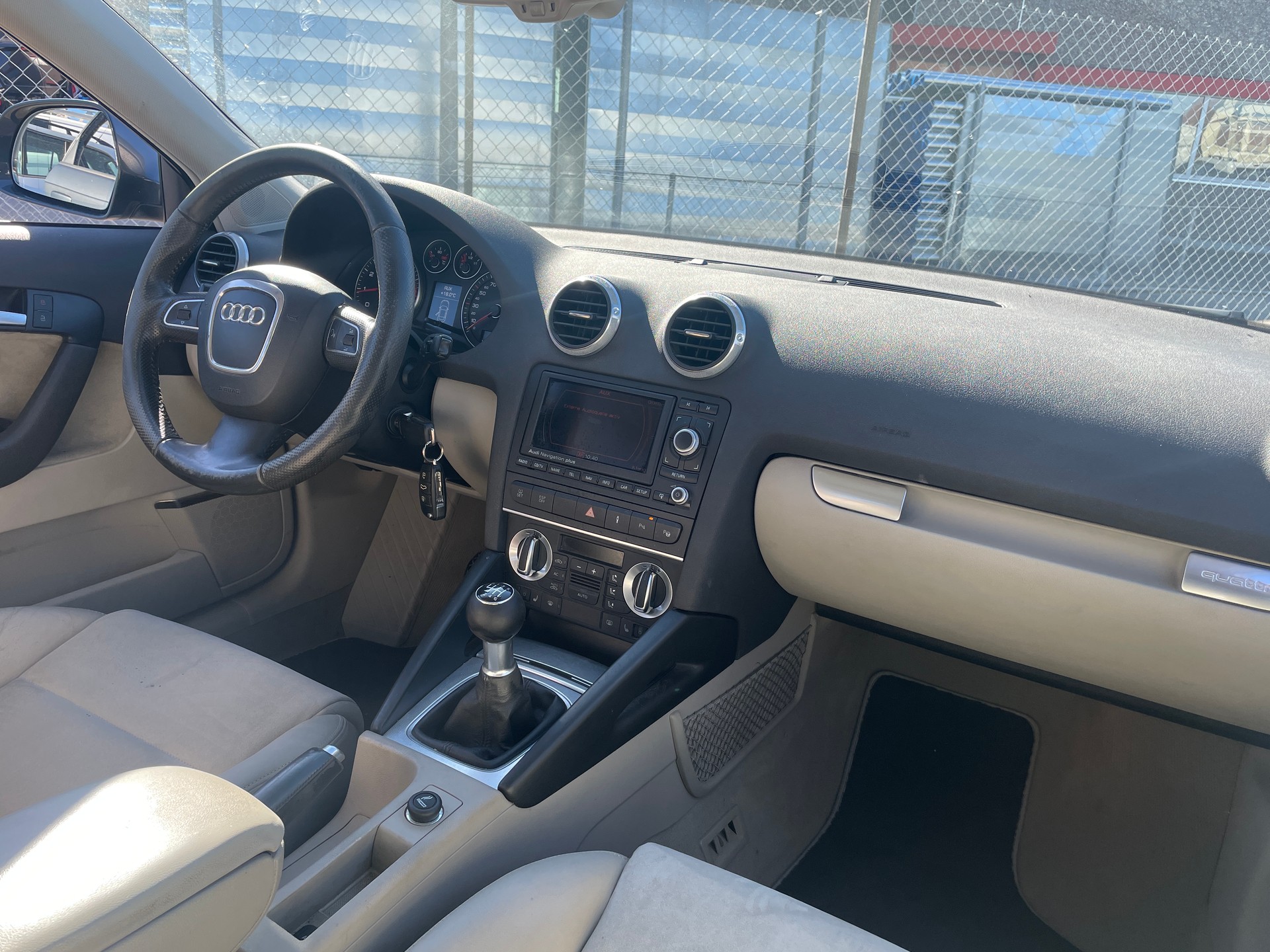 AUDI A3 Sportback 2.0 Turbo FSI Ambiente quattro-image-8