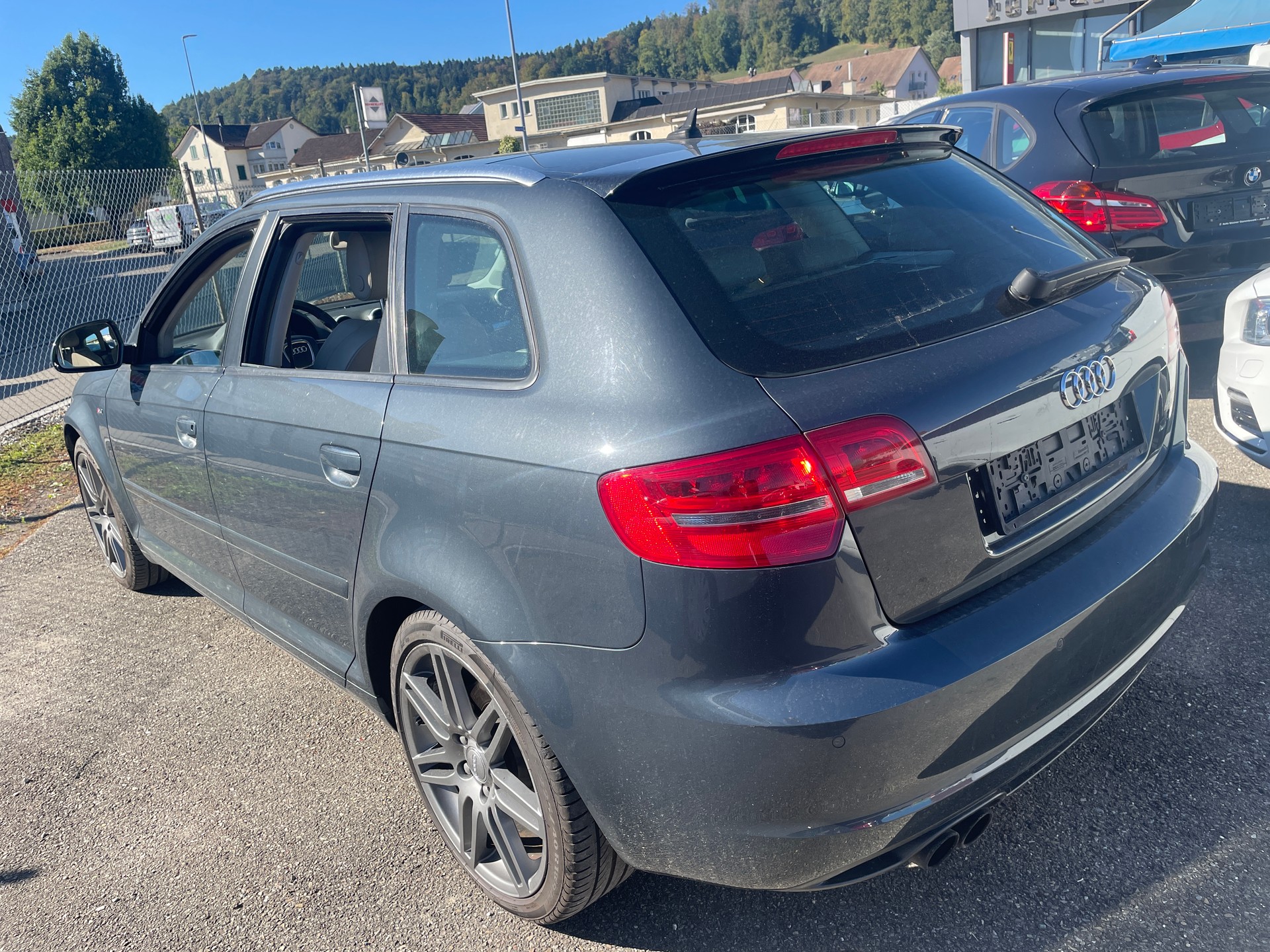 AUDI A3 Sportback 2.0 Turbo FSI Ambiente quattro-image-4