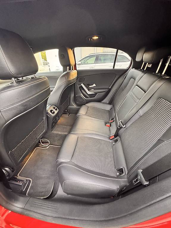 MERCEDES-BENZ A 180-image-4
