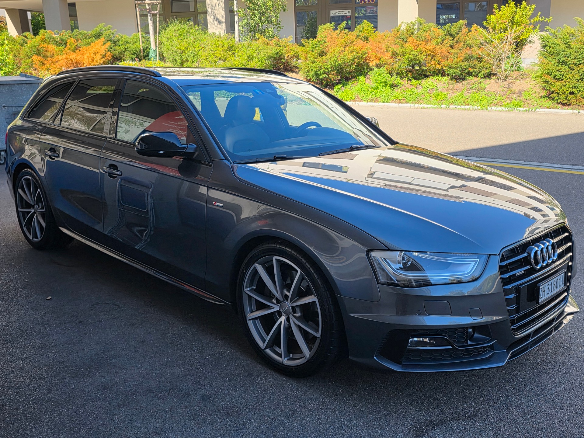 AUDI A4 Avant 3.0 TDI clean diesel quattro s-tronic-image-4