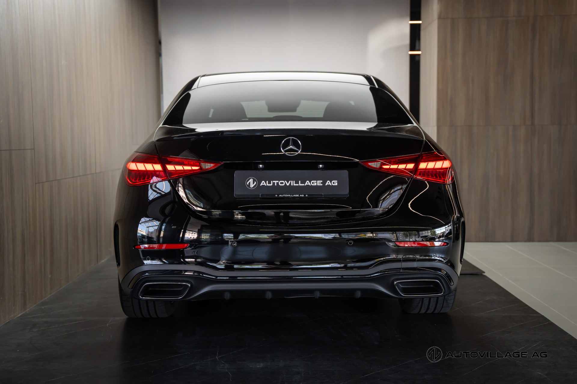 MERCEDES-BENZ C 220 d 4 Matic-image-9