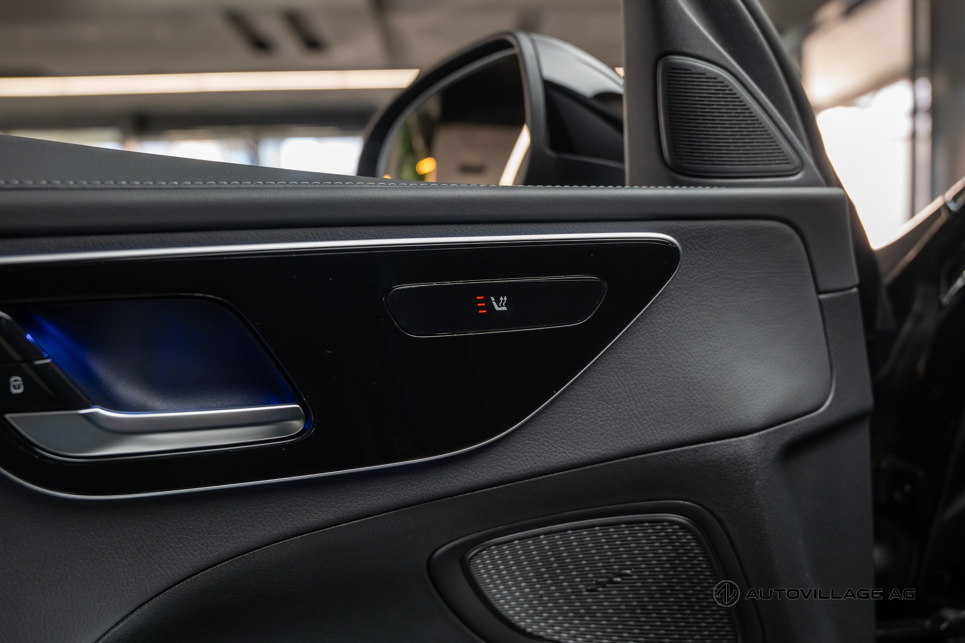 MERCEDES-BENZ C 220 d 4 Matic-image-19