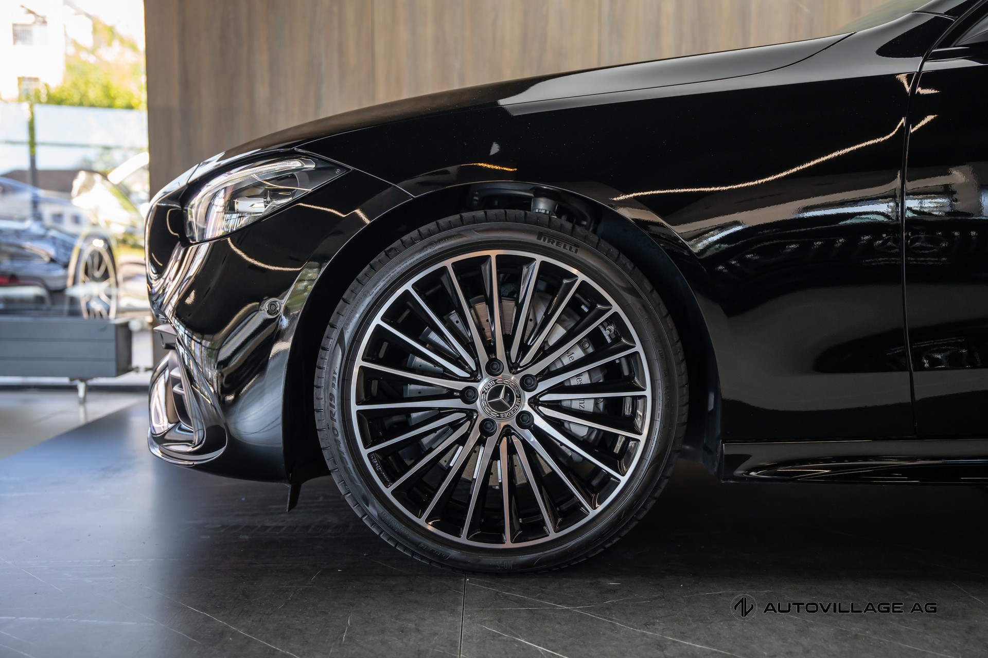 MERCEDES-BENZ C 220 d 4 Matic-image-2