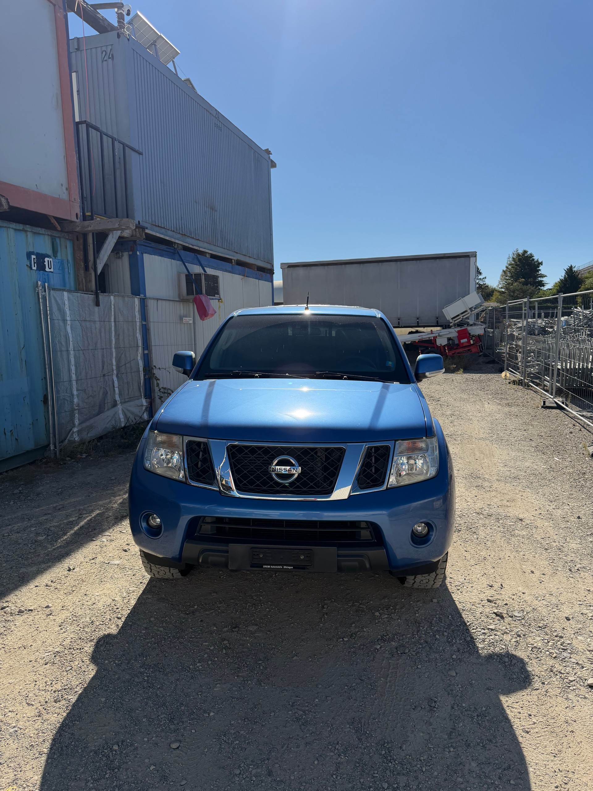 NISSAN Navara King Cab SE 2.5 dCi 4WD-image-15