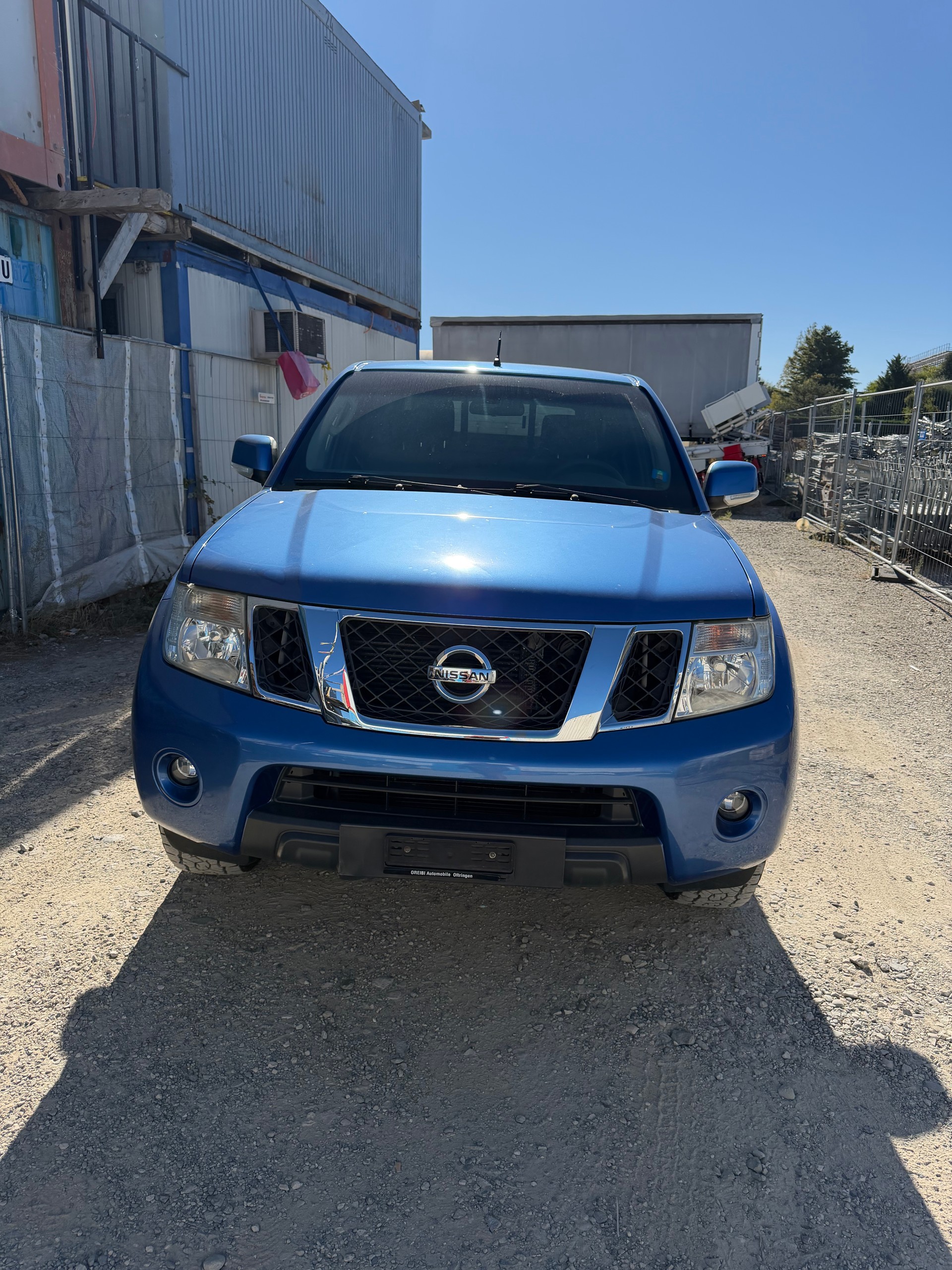 NISSAN Navara King Cab SE 2.5 dCi 4WD-image-0
