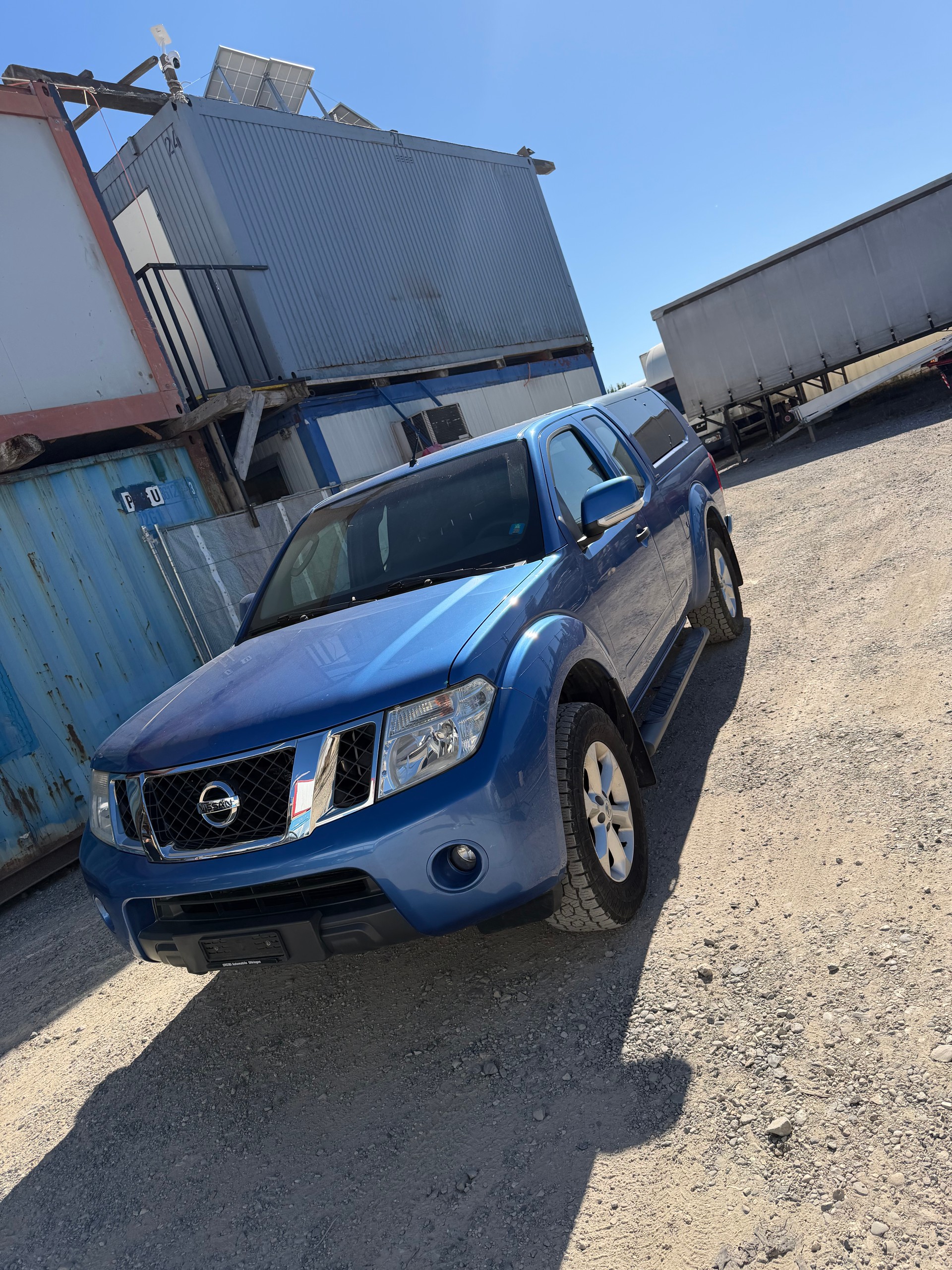 NISSAN Navara King Cab SE 2.5 dCi 4WD-image-3