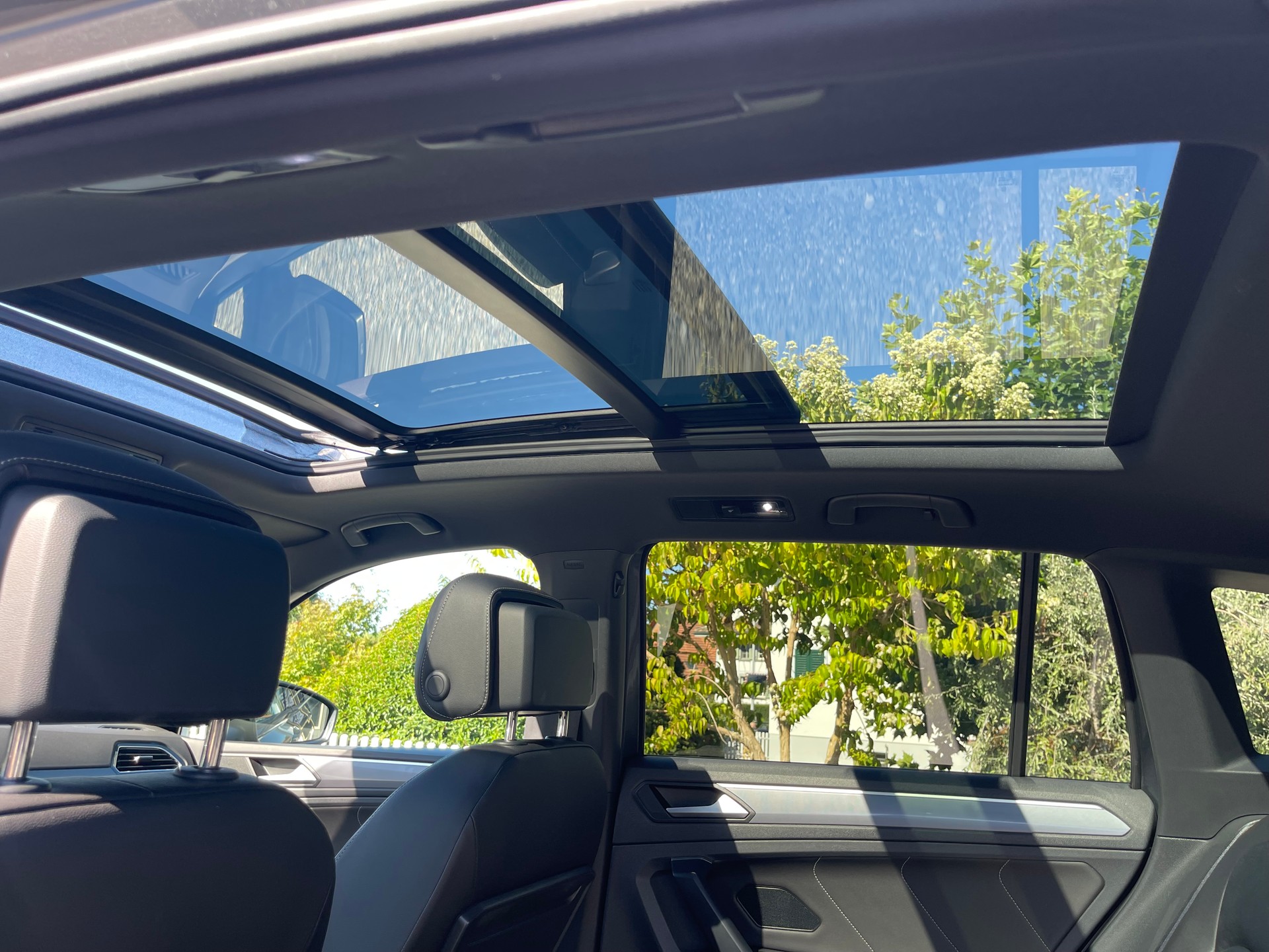 VW Tiguan 2.0TSI Highline 4Motion DSG-image-10