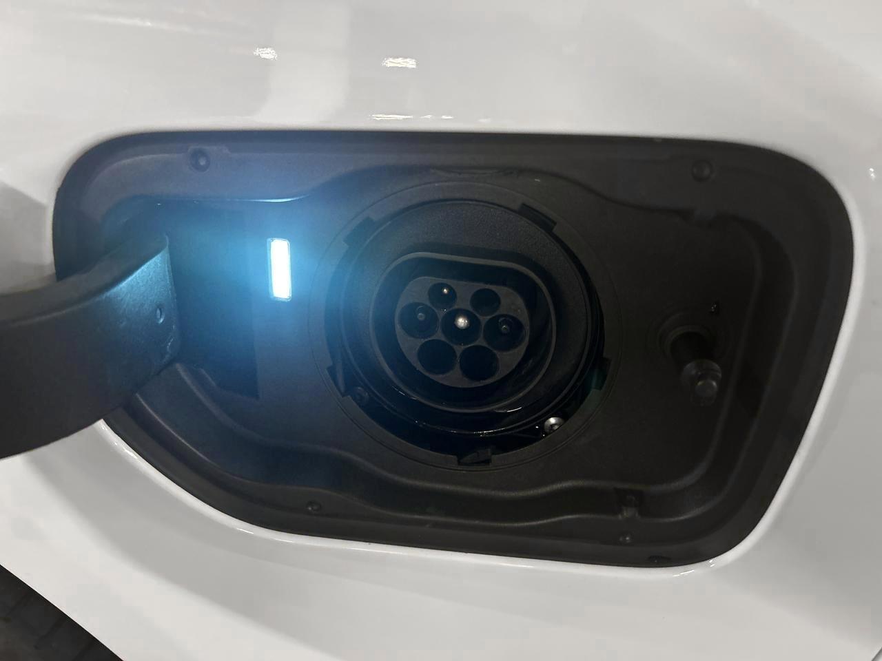 BMW 530e Touring xDrive M Sport-image-29