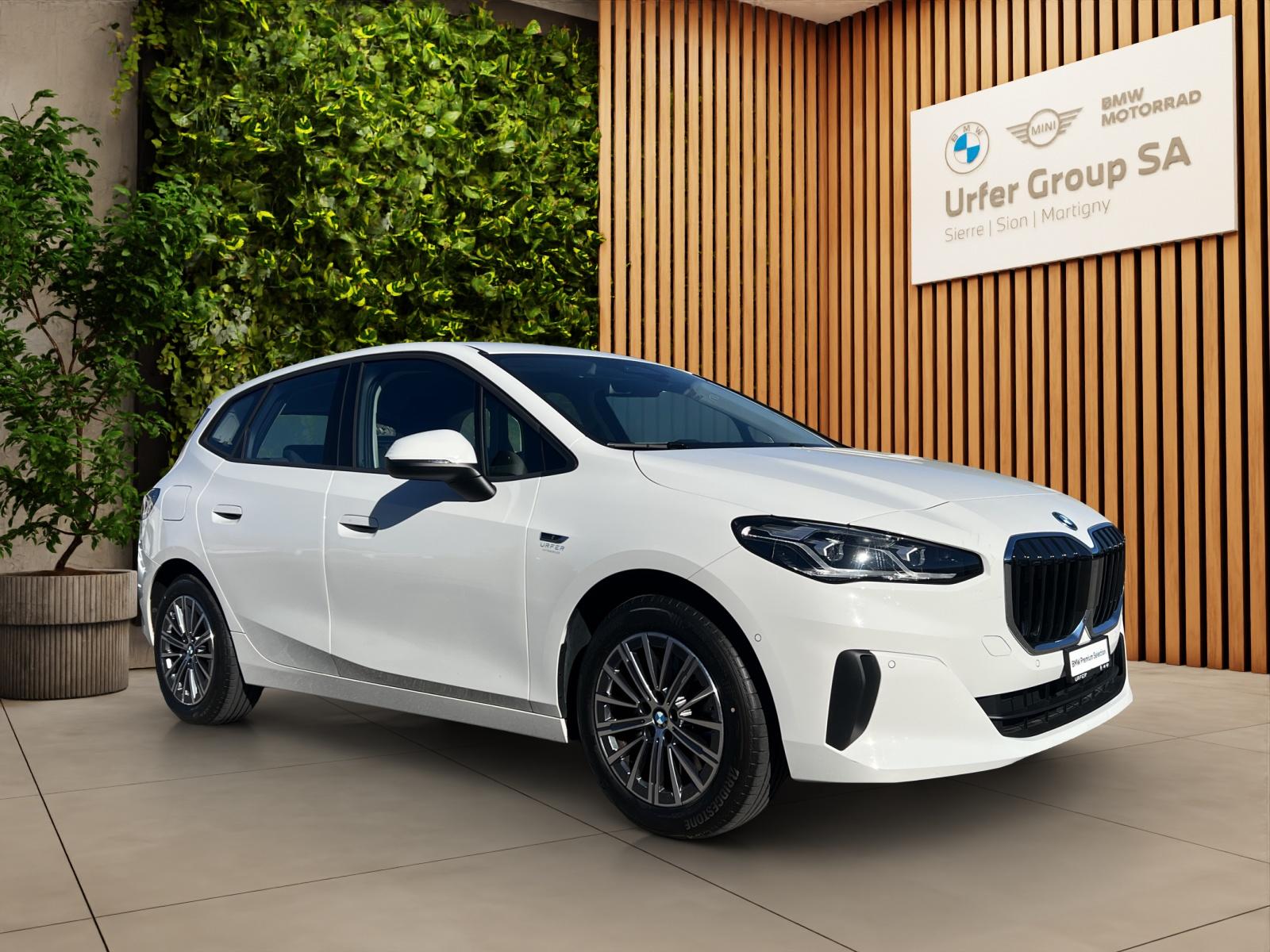 BMW 230e xDrive Active Tourer (CH)⛽ + 🔌-image-7