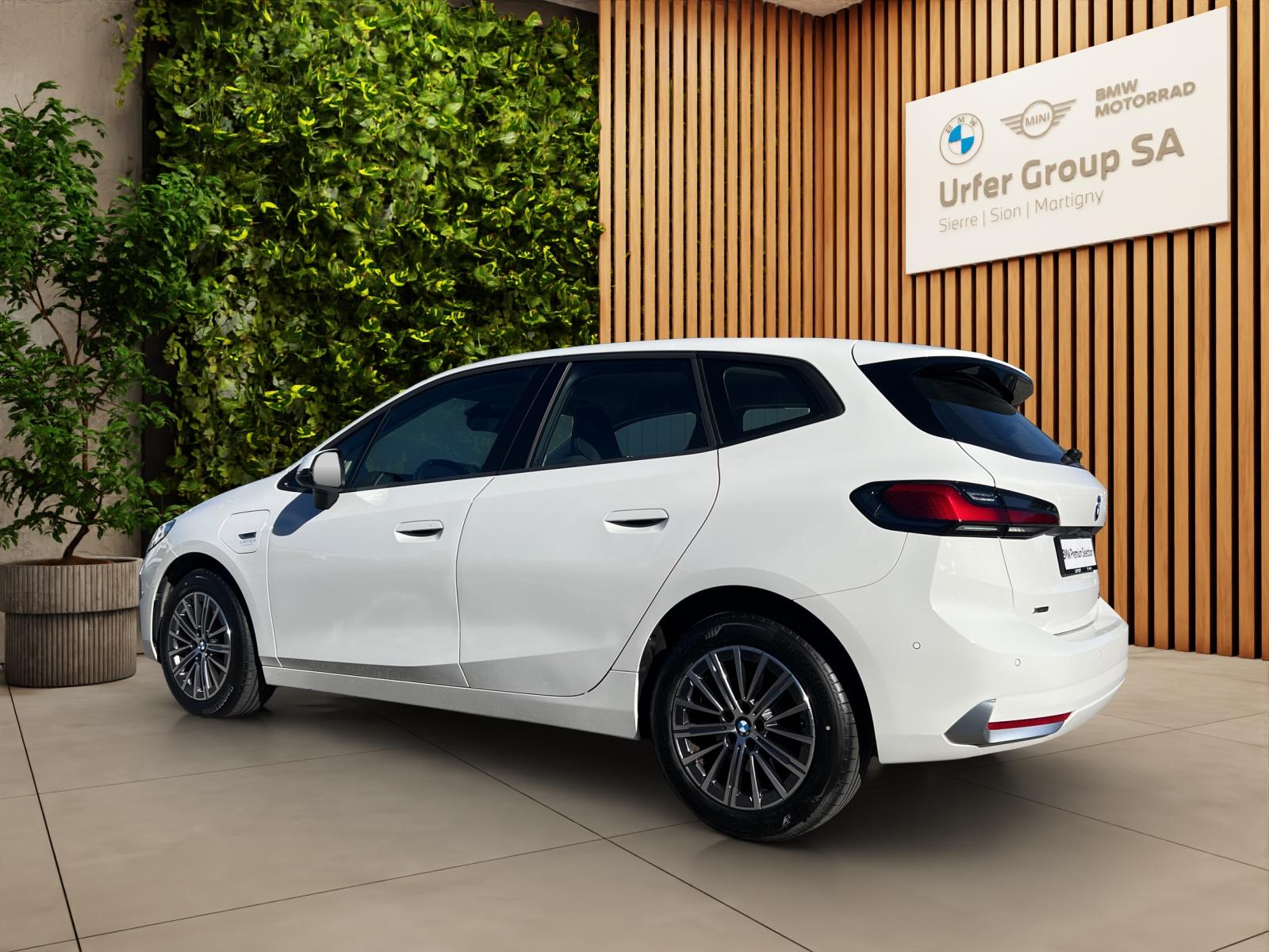 BMW 230e xDrive Active Tourer (CH)⛽ + 🔌-image-4