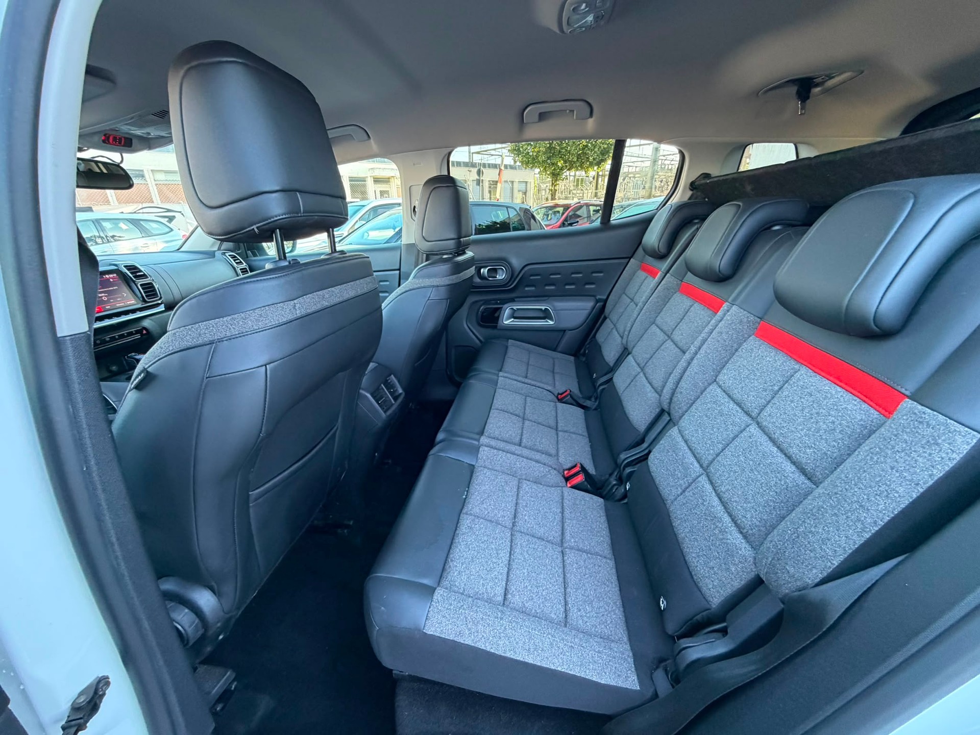 CITROEN C5 Aircross 1.6i turbo Feel EAT8 garantie 2 ans 🇨🇭 expertiser du jour-image-17