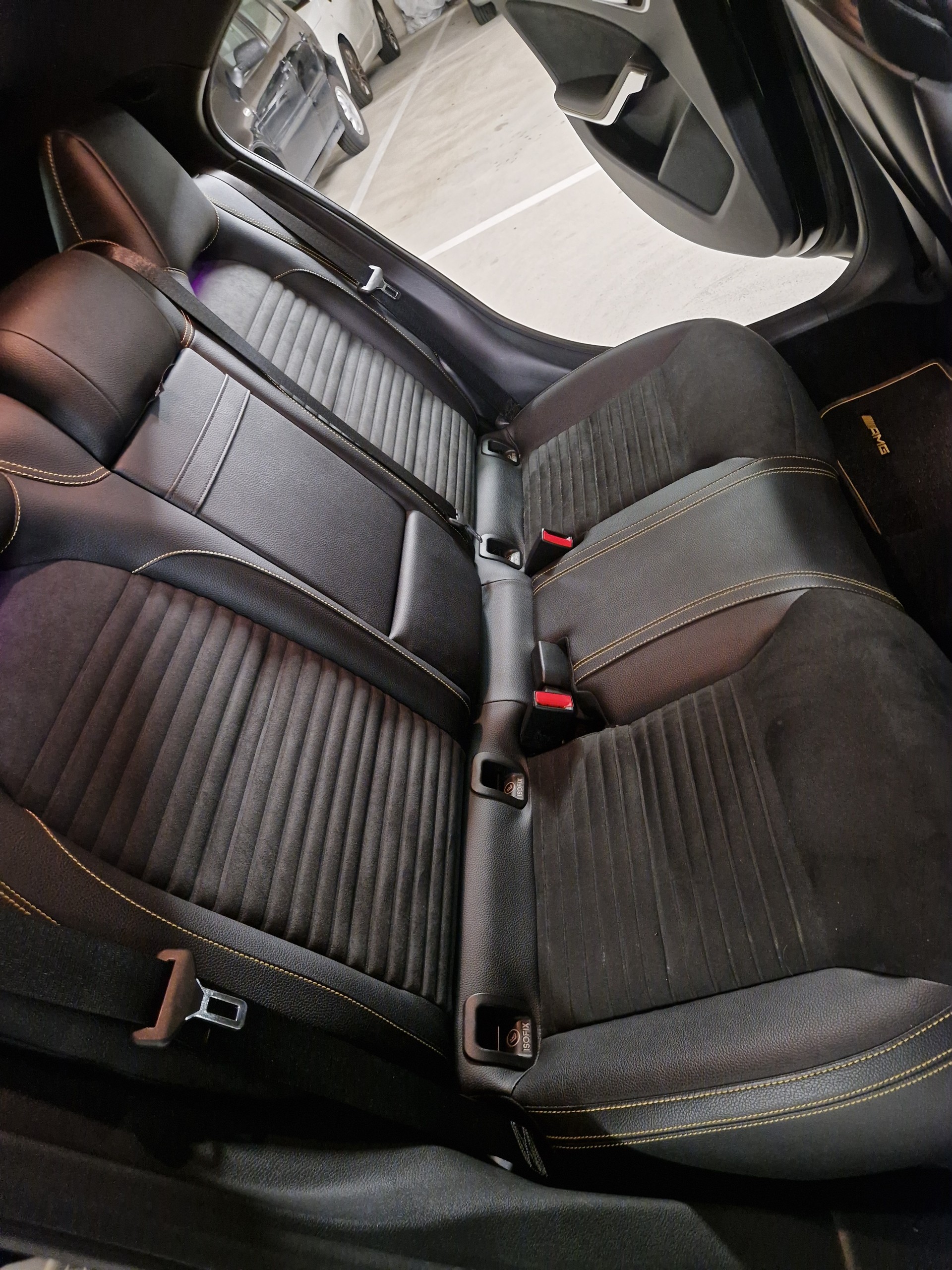 MERCEDES-BENZ A 45 AMG 4m-image-9