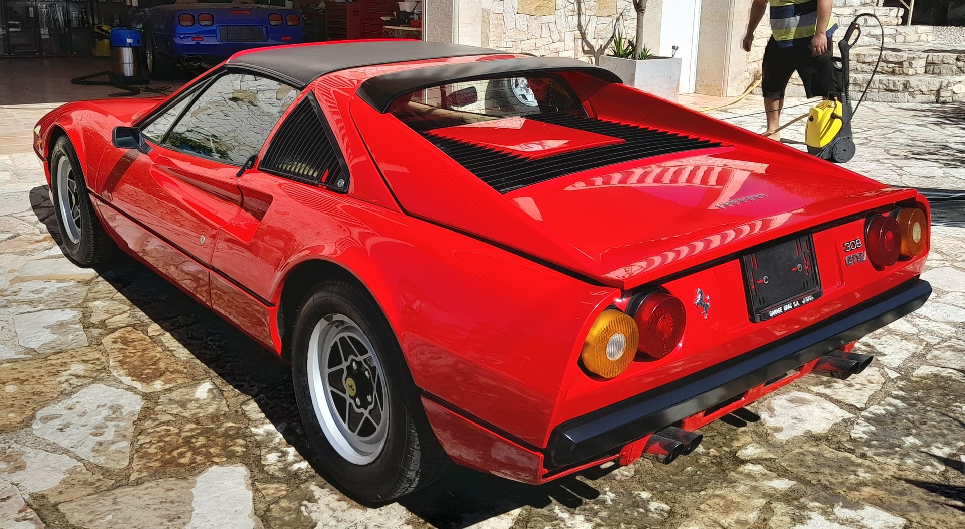 FERRARI 308 GTS / I TARGA-image-3
