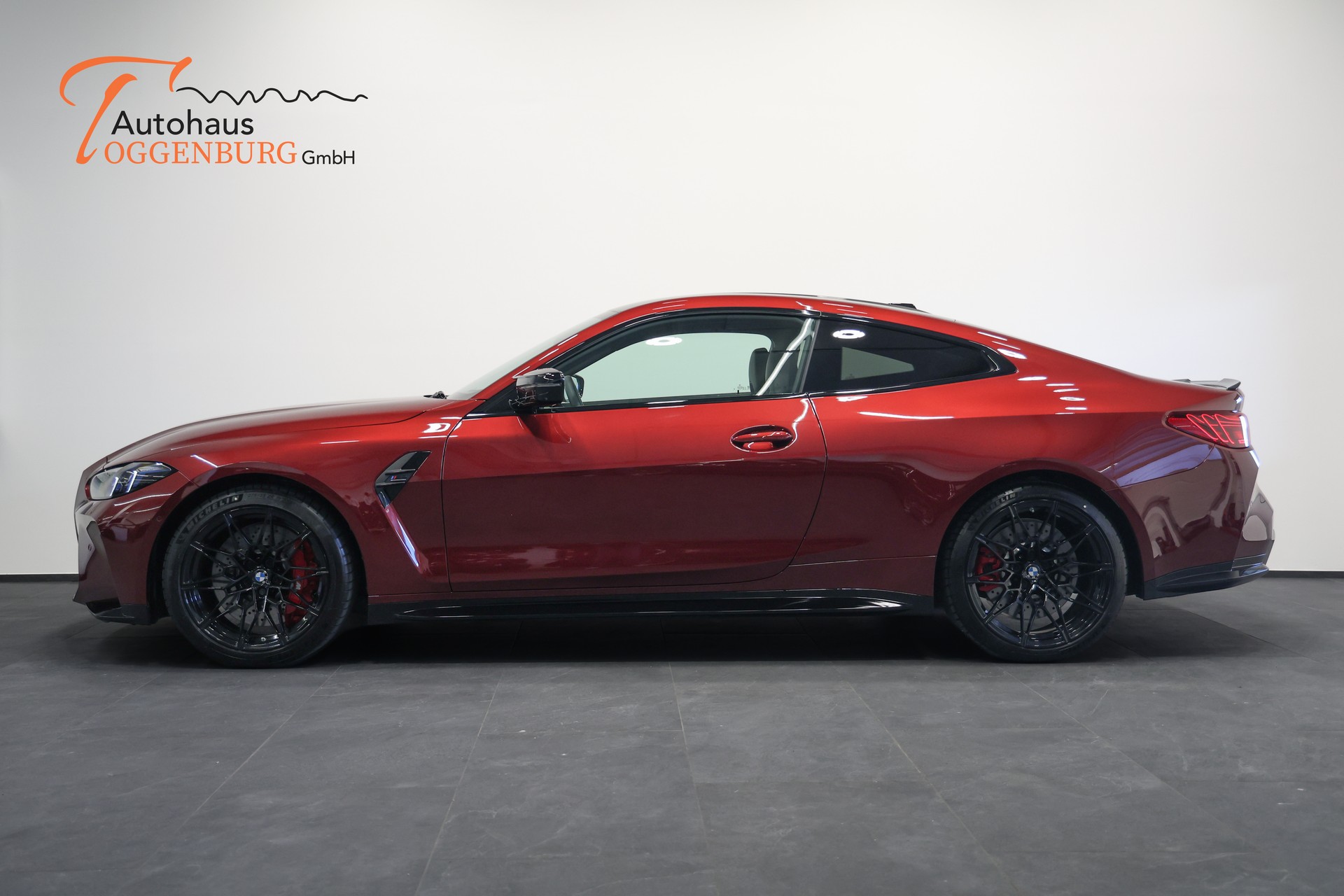 BMW M4 Coupé Competition LCI *Aventurin Rot Lackierung*BMW Werksgarantie bis 03.2029*-image-11