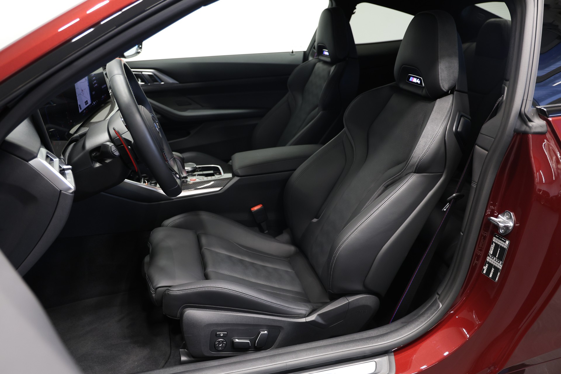 BMW M4 Coupé Competition LCI *Aventurin Rot Lackierung*BMW Werksgarantie bis 03.2029*-image-18