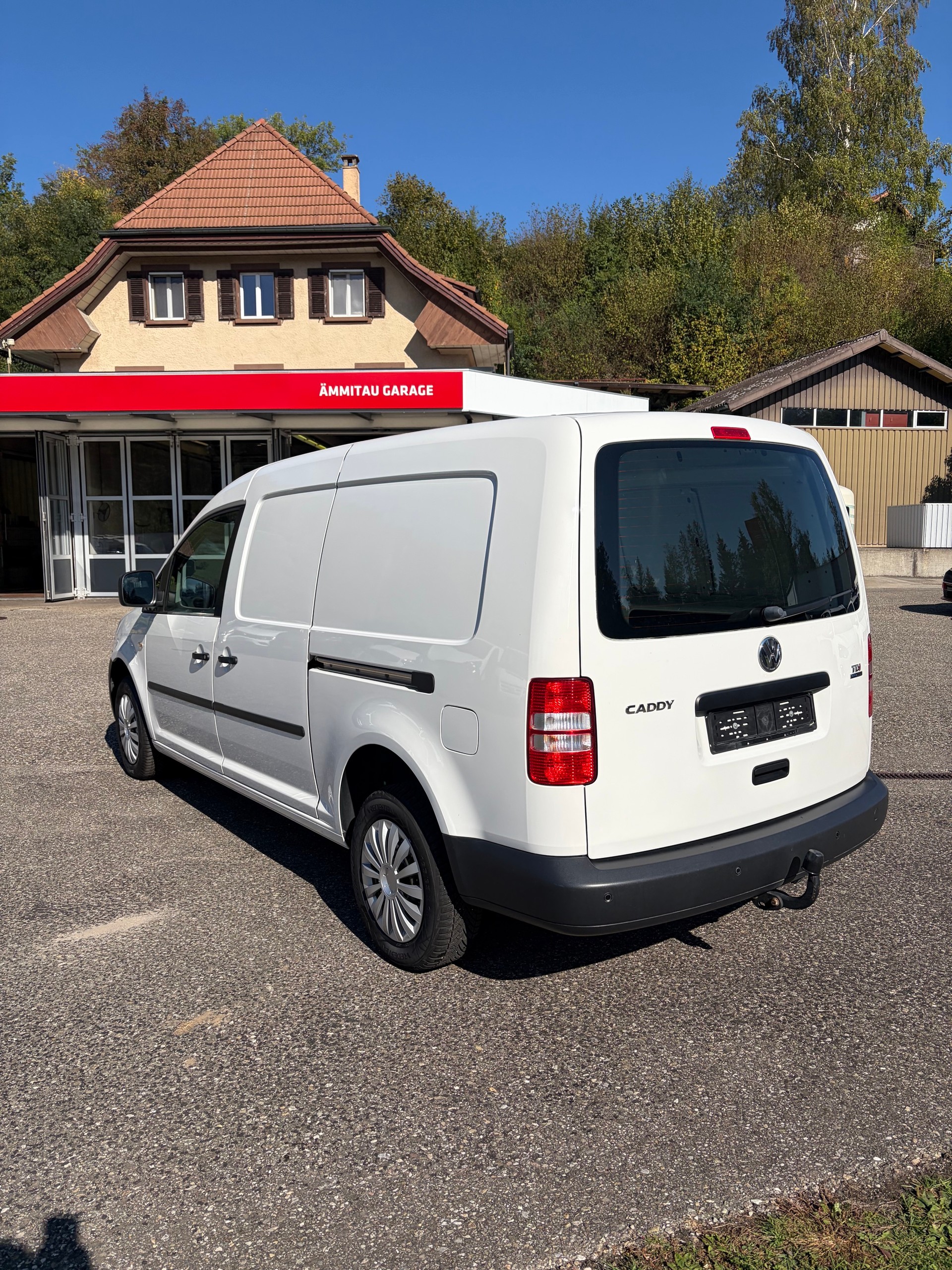 VW CADDY-image-5
