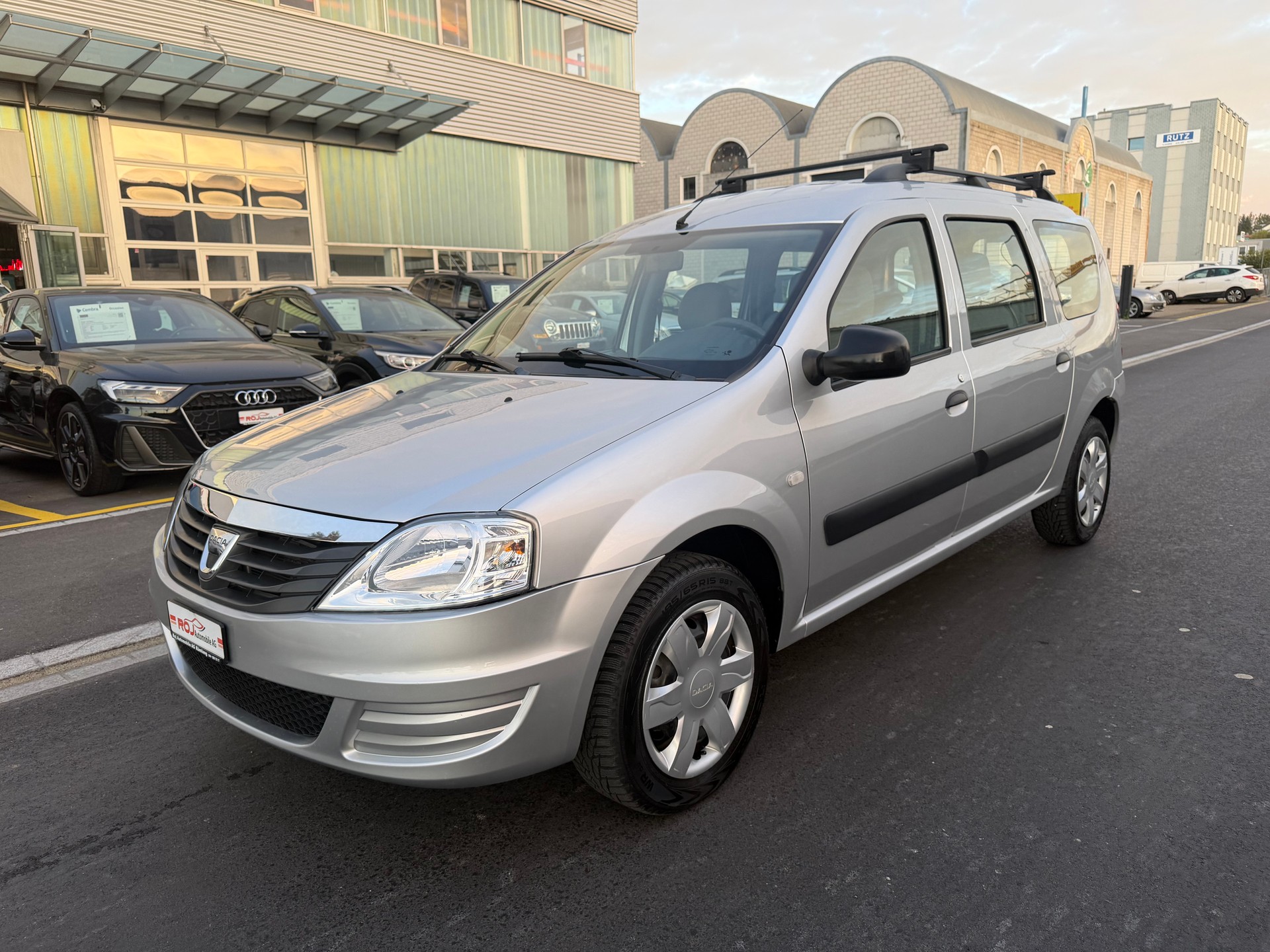 DACIA Logan 1.6 Ambiance-image-1