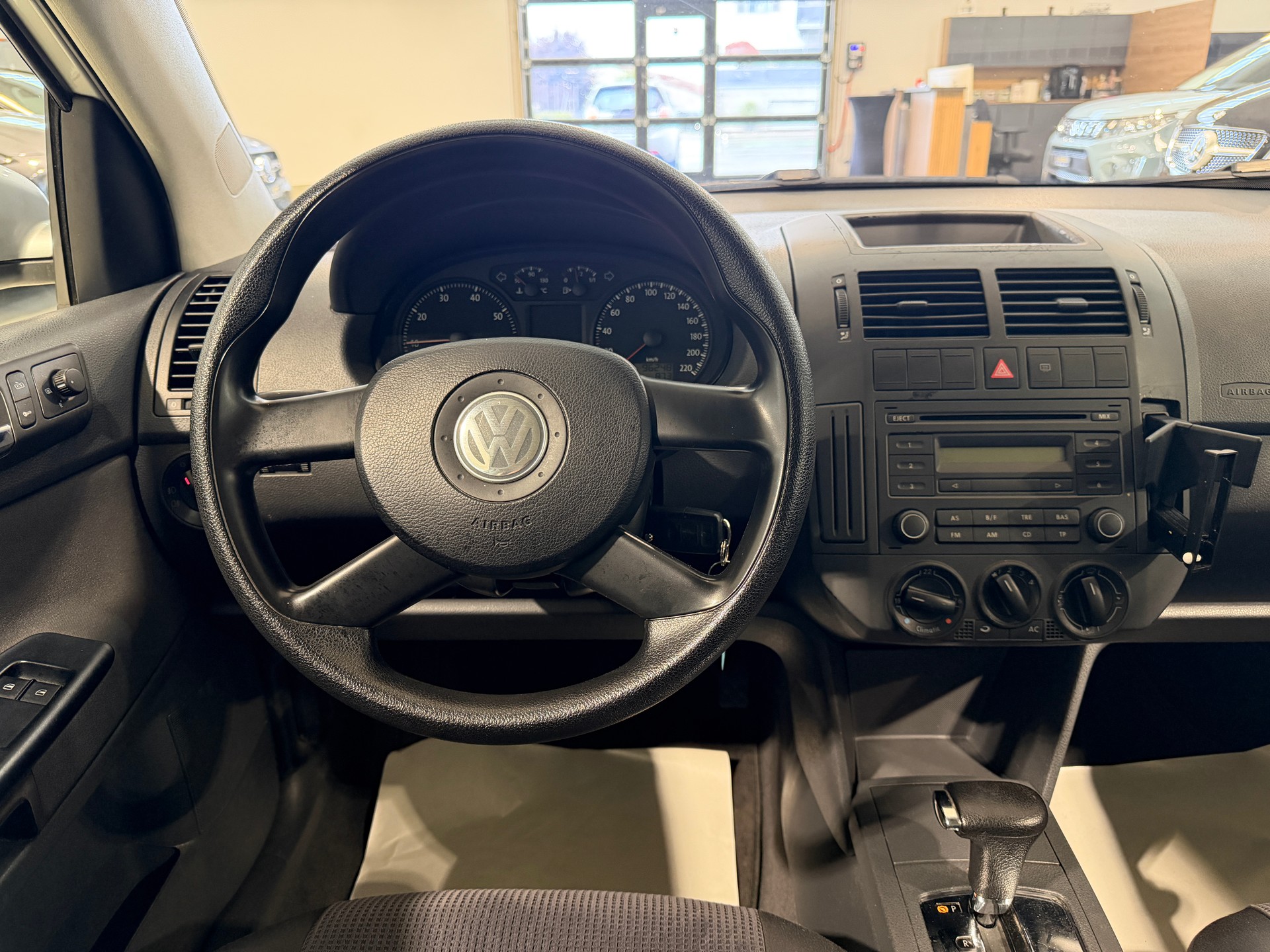 VW Polo 1.4 16V Comfortline-image-11
