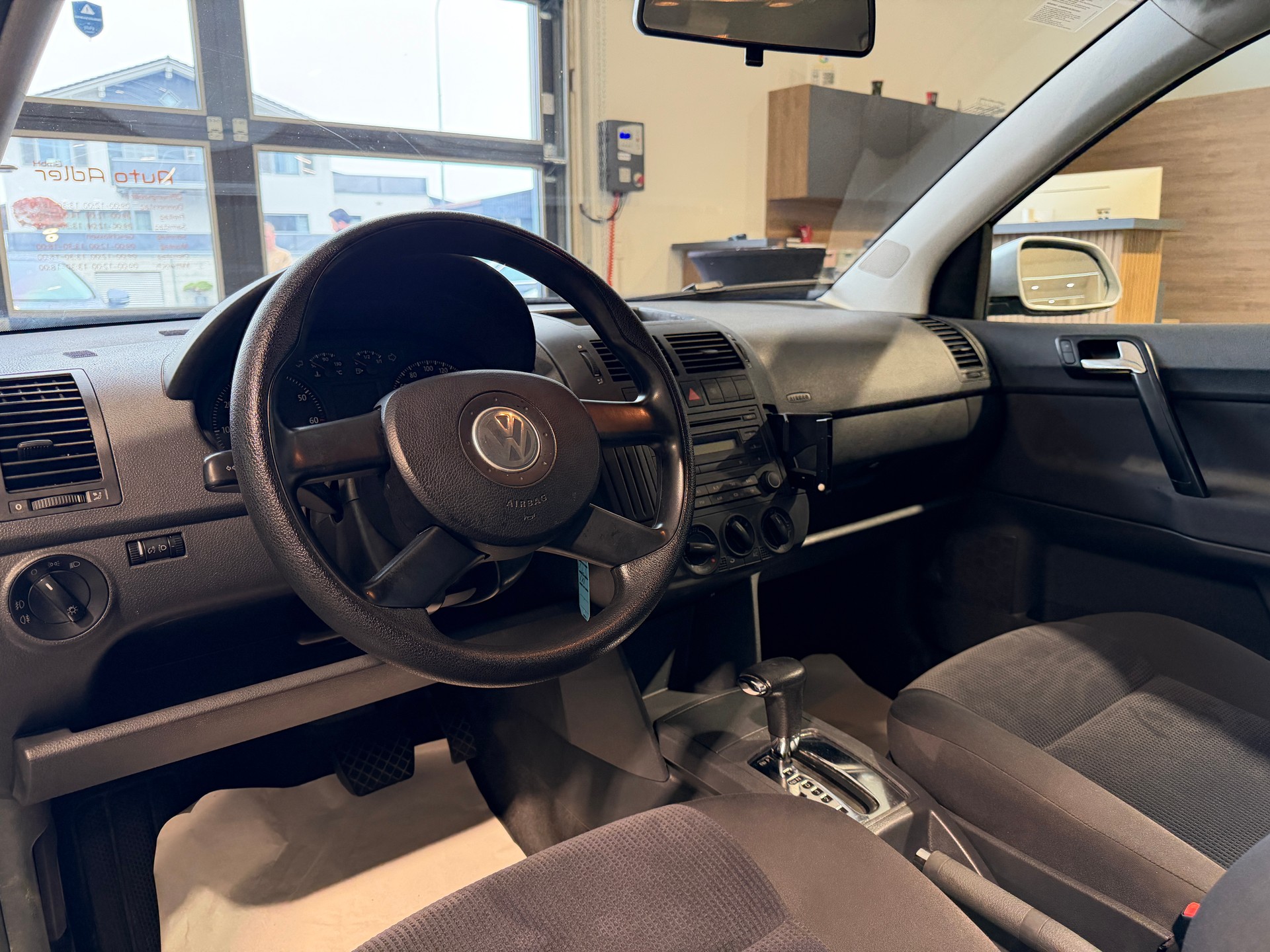 VW Polo 1.4 16V Comfortline-image-1
