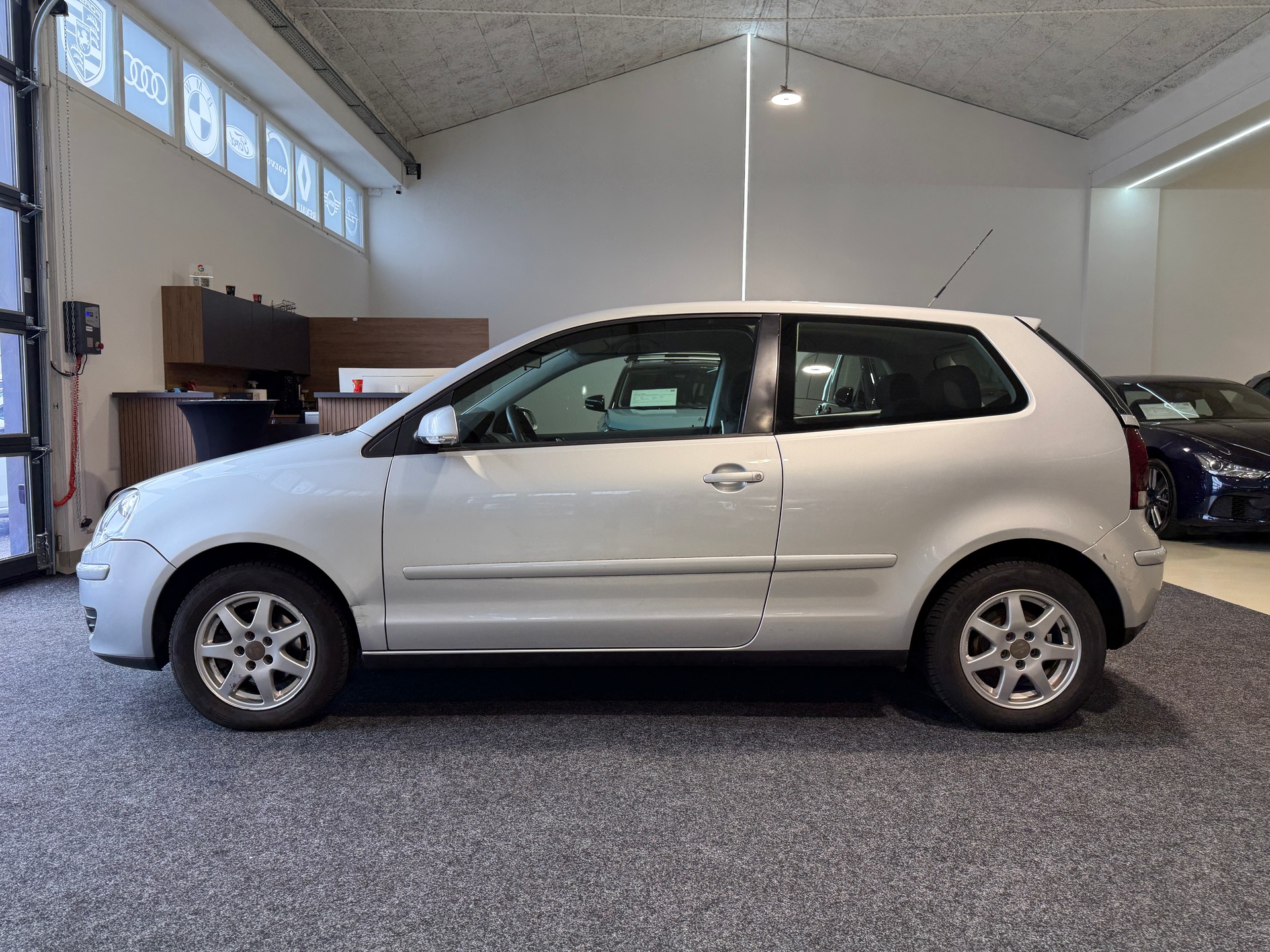 VW Polo 1.4 16V Comfortline-image-5