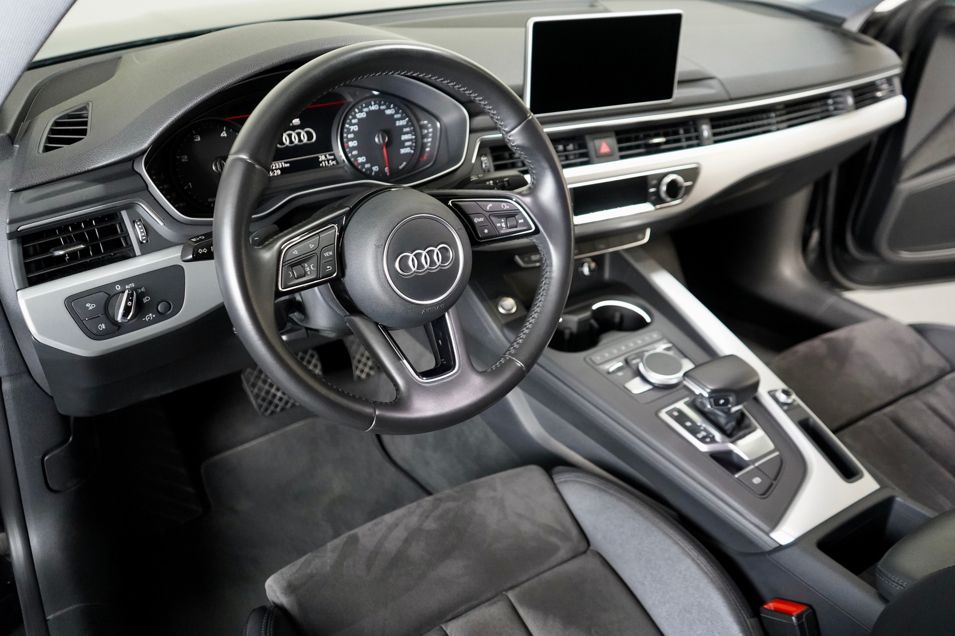 AUDI A5 Coupé 2.0 TDI Sport S-tronic-image-8