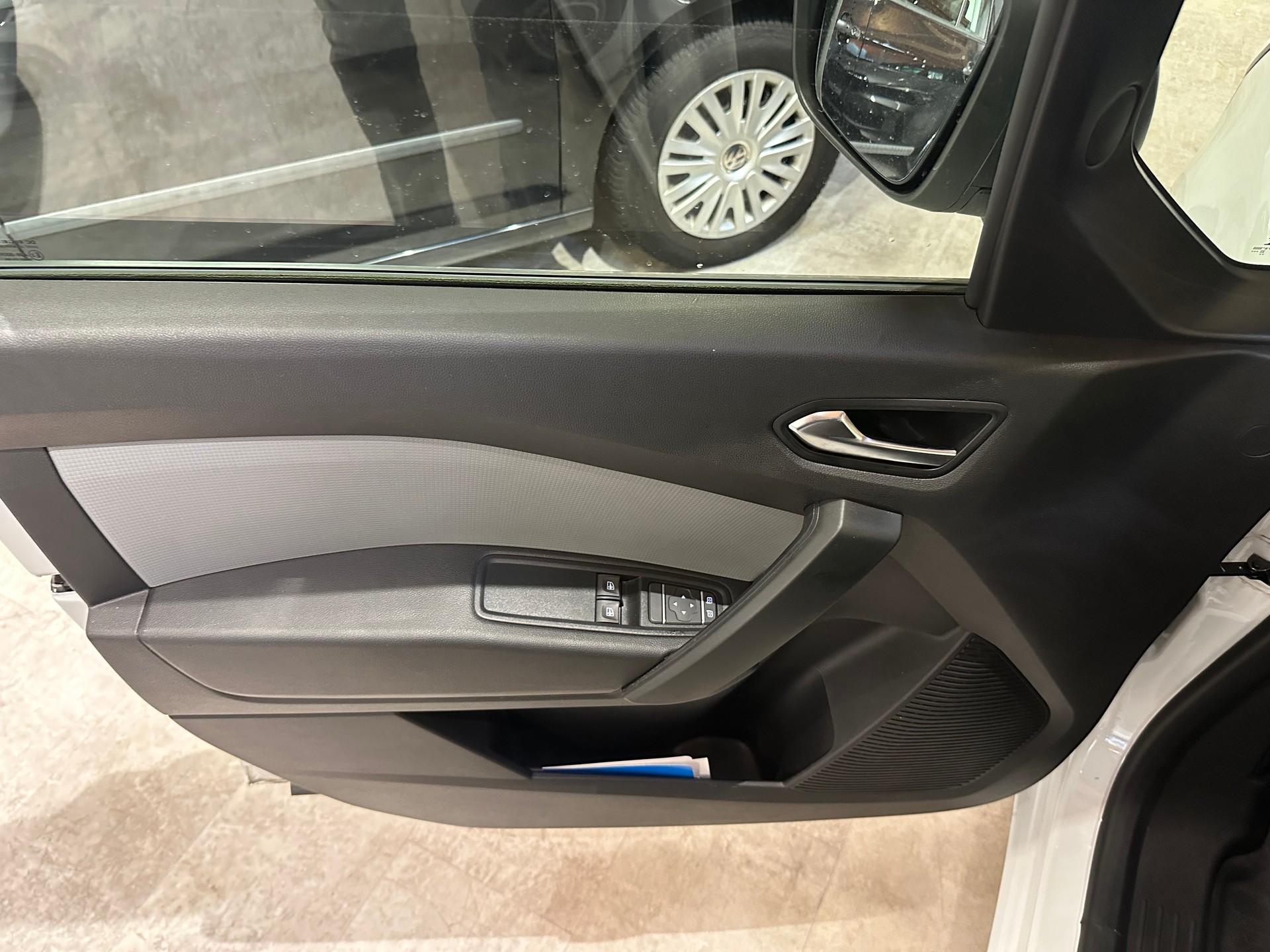 RENAULT Kangoo Van 1.5 dCi Standard 95 Extra/RFK/Tempomat/Side-Assist/DAB+ uvm.-image-11