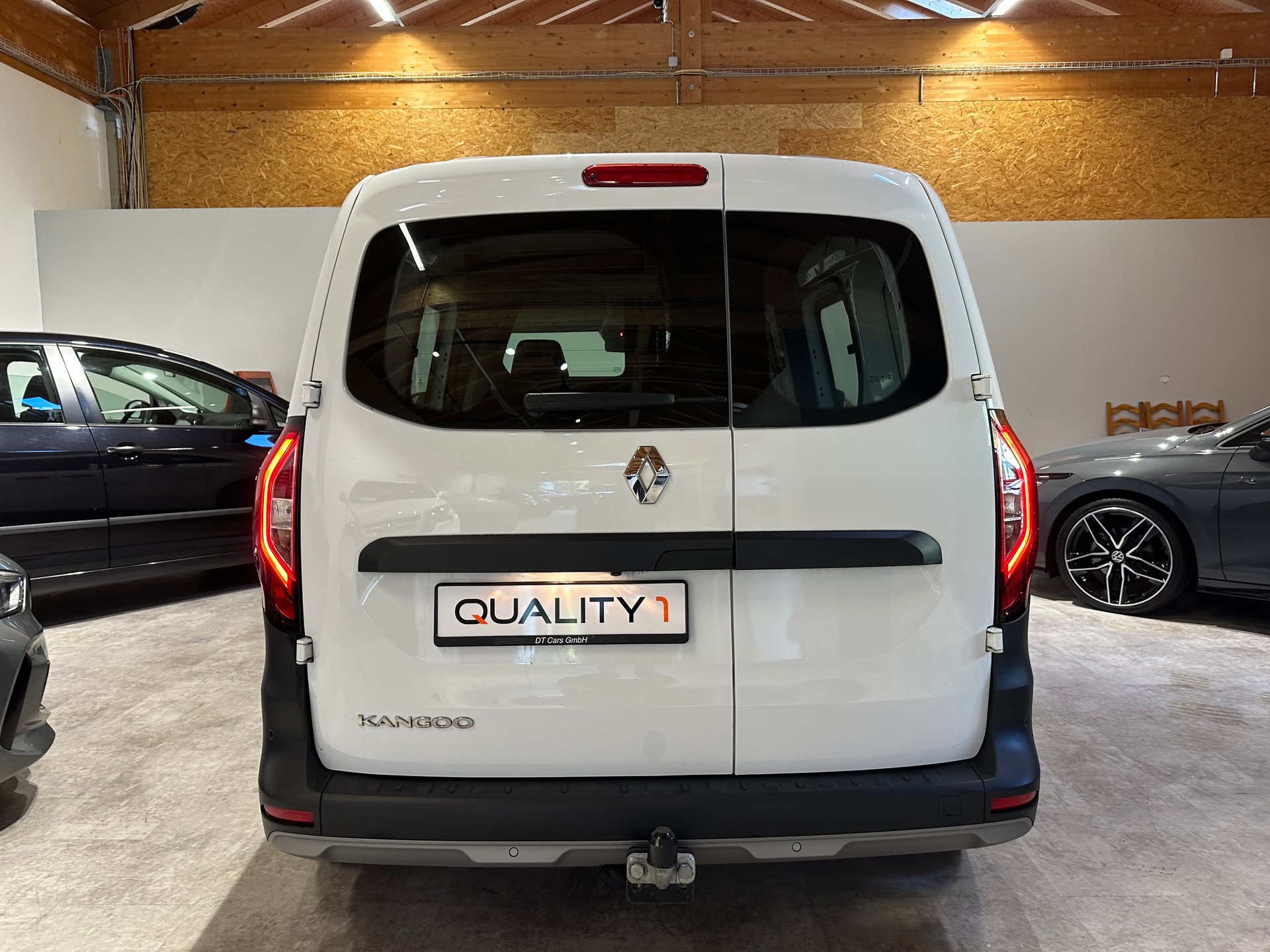 RENAULT Kangoo Van 1.5 dCi Standard 95 Extra/RFK/Tempomat/Side-Assist/DAB+ uvm.-image-4