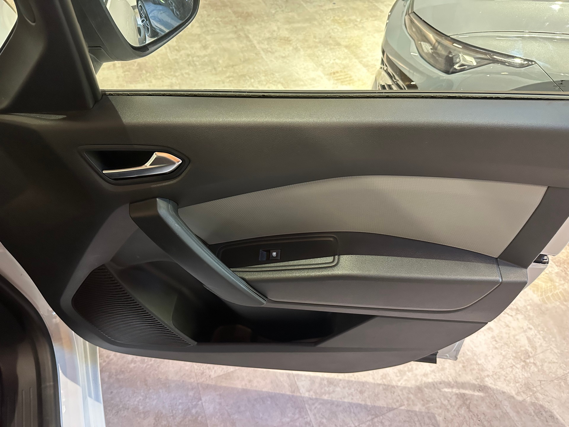 RENAULT Kangoo Van 1.5 dCi Standard 95 Extra/RFK/Tempomat/Side-Assist/DAB+ uvm.-image-16