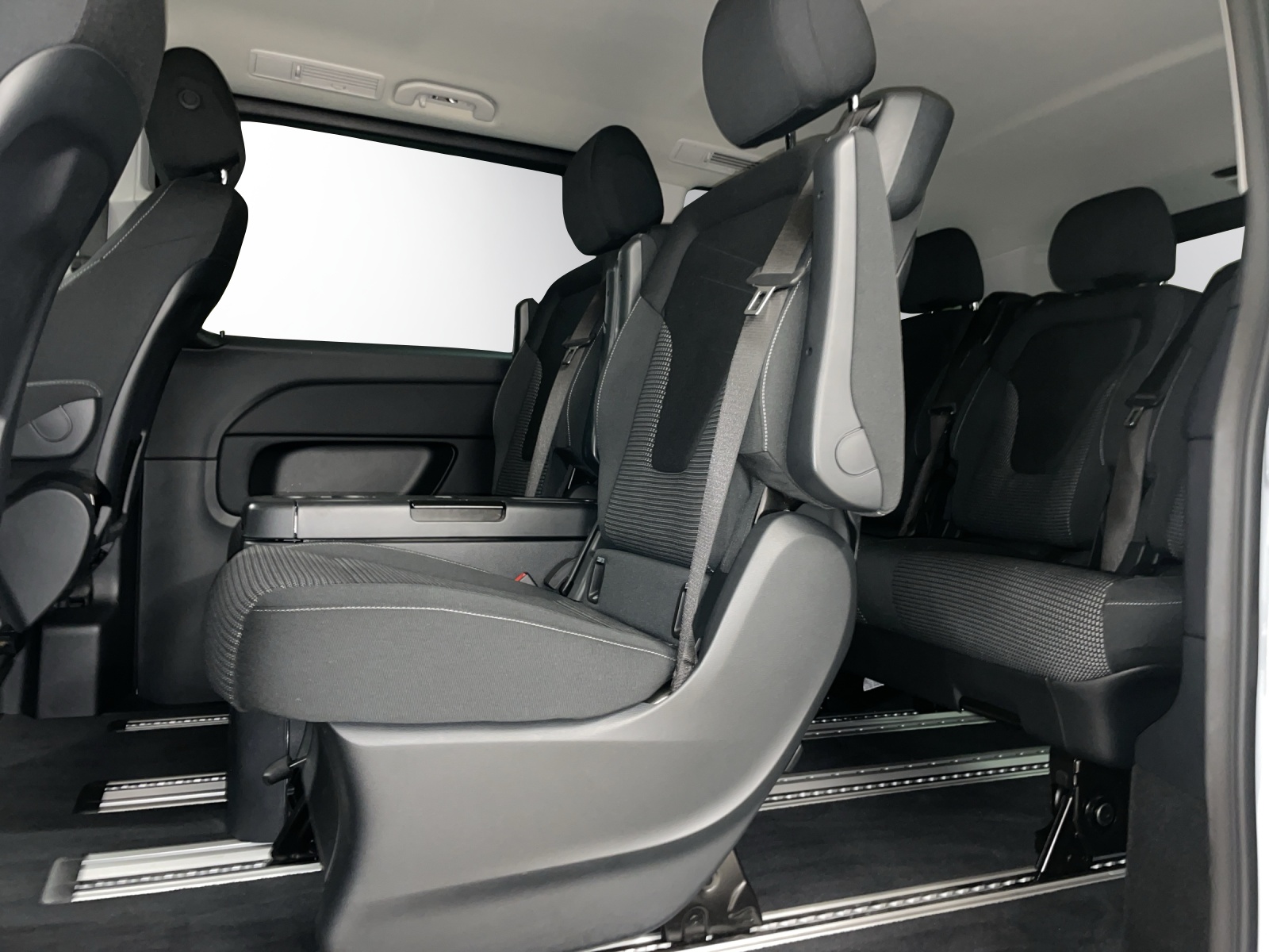 MERCEDES-BENZ V 250 d lang Trend 4Matic 9G-Tronic-image-10