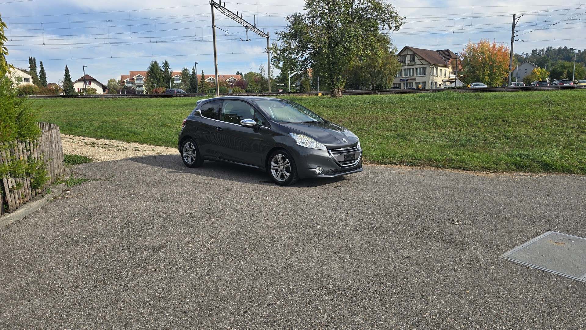 PEUGEOT 208 1.6 VTI Allure