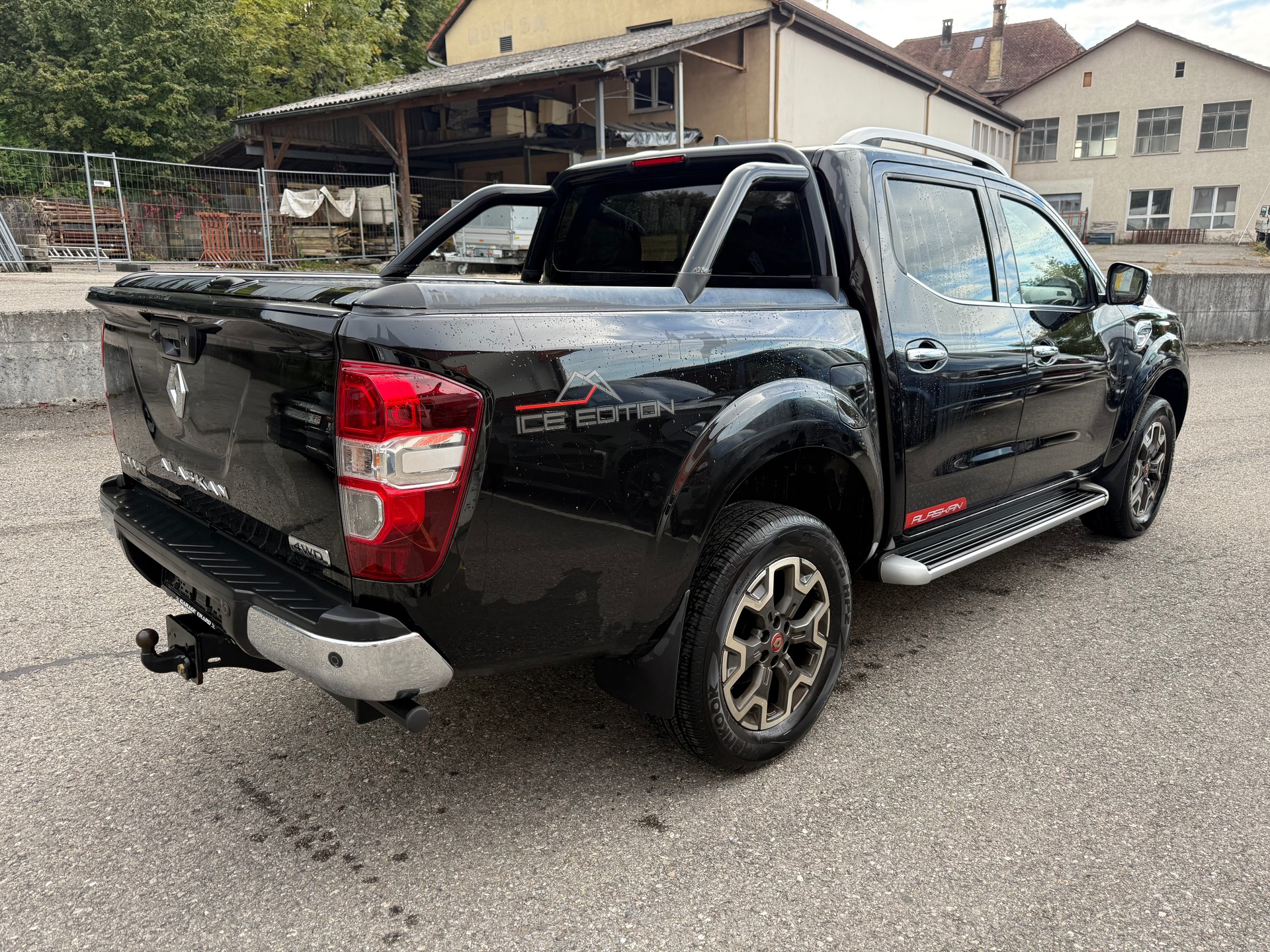 RENAULT Alaskan DC Twin Turbo dCi 190 4WD ICE-Edition A-image-3