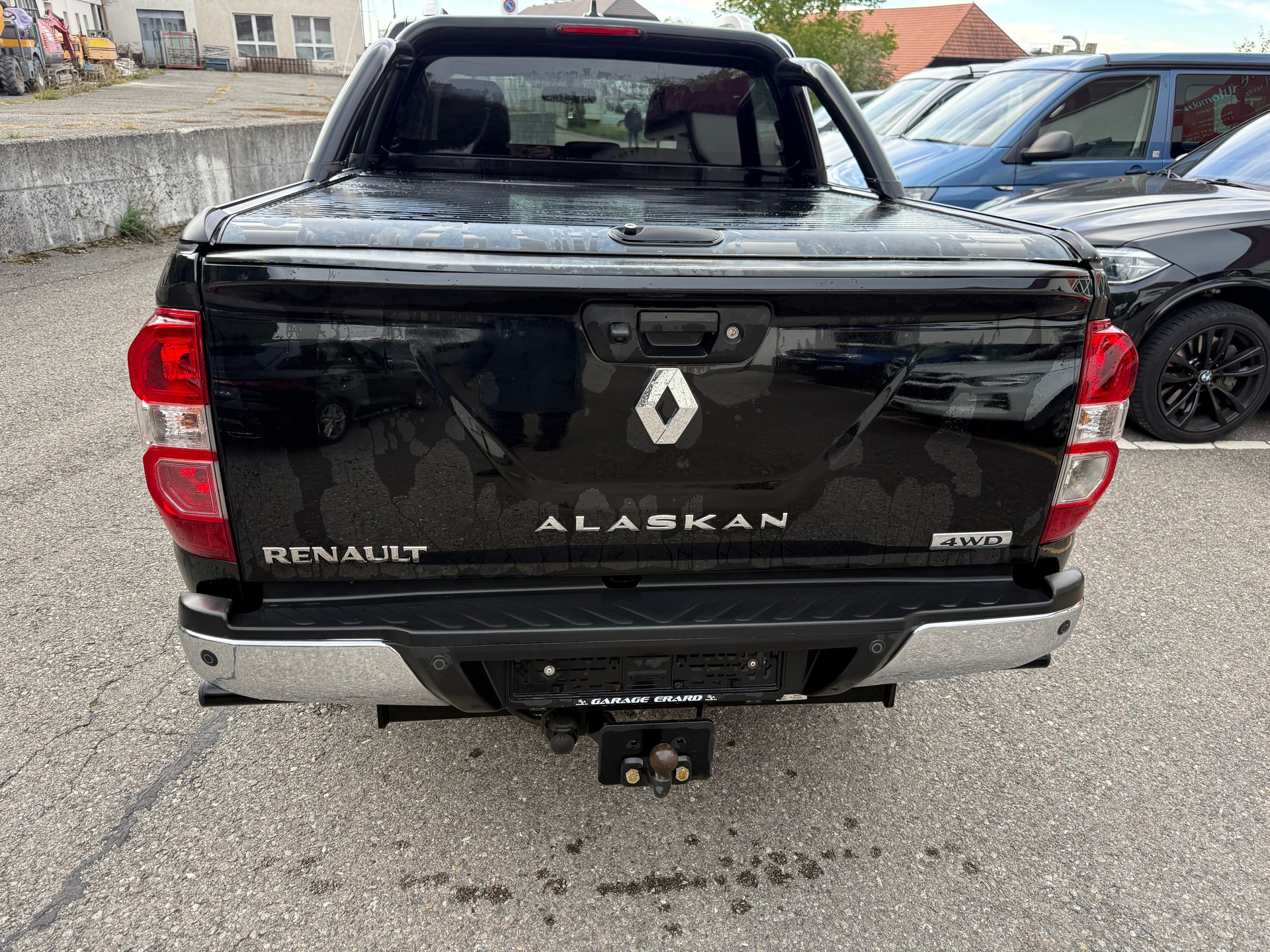 RENAULT Alaskan DC Twin Turbo dCi 190 4WD ICE-Edition A-image-4