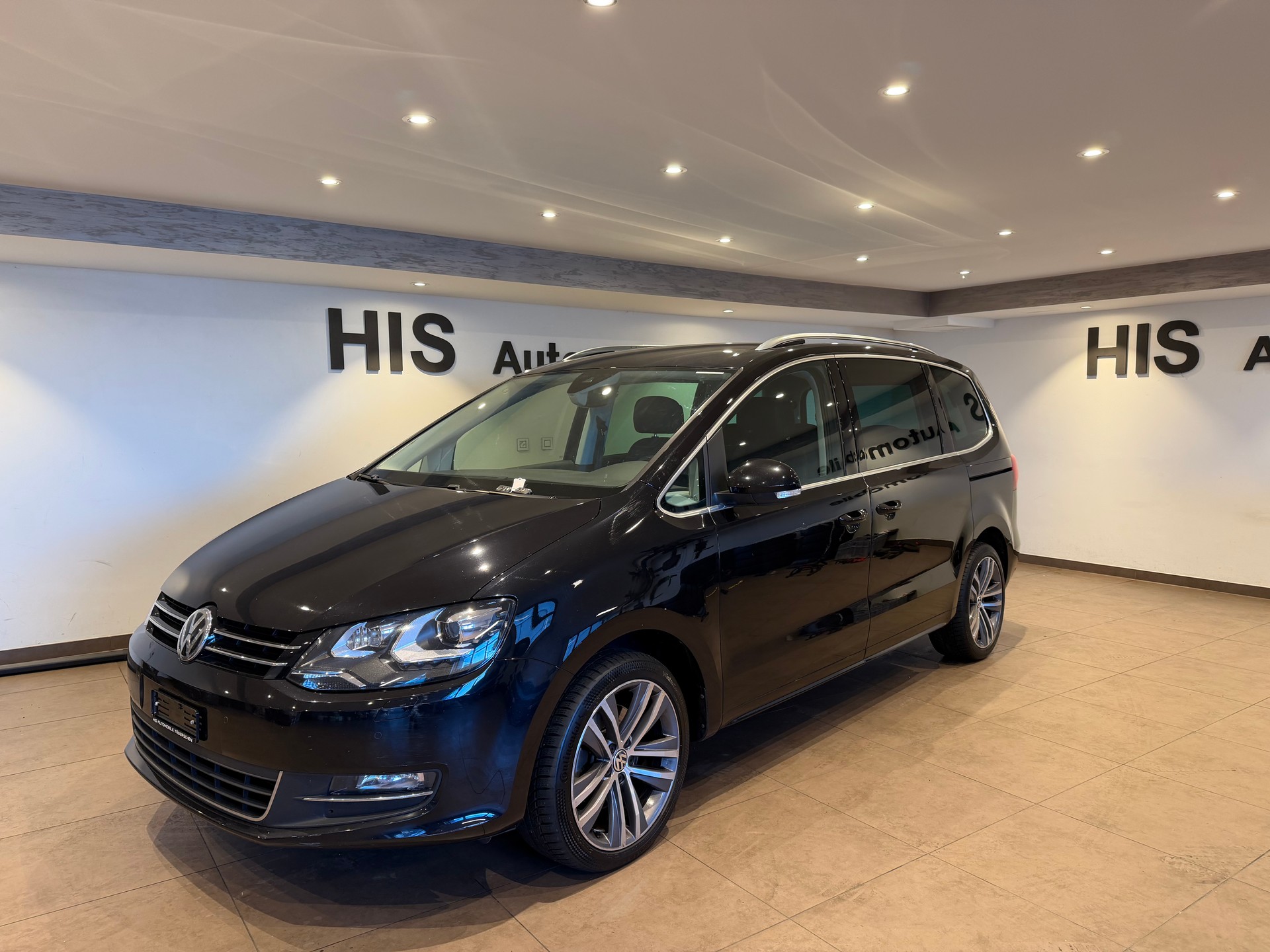VW Sharan 2.0 TDI SCR Highline DSG 4m-image-1