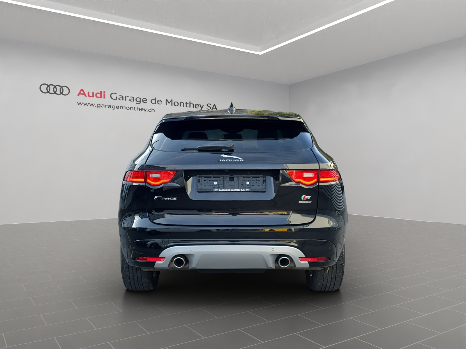 JAGUAR F-Pace 3.0 TD S AWD Automatik-image-4