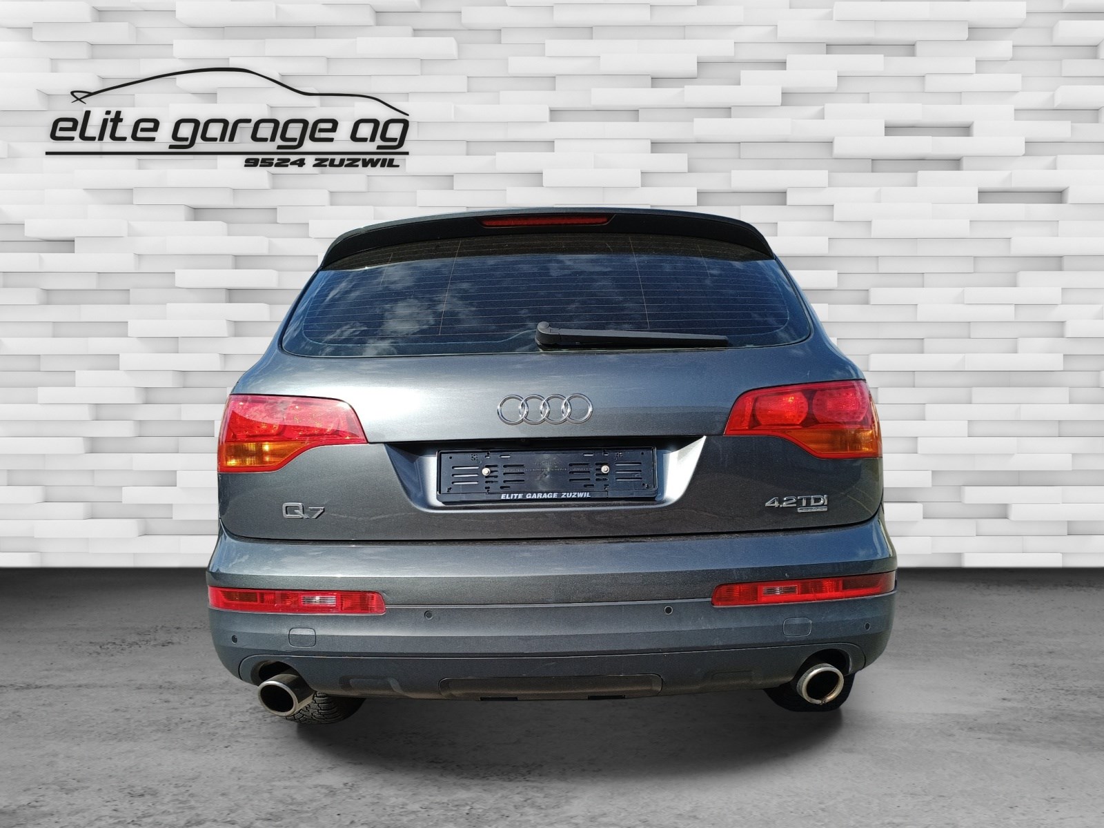 AUDI Q7 4.2 TDI quattro S-Line tiptronic-image-6