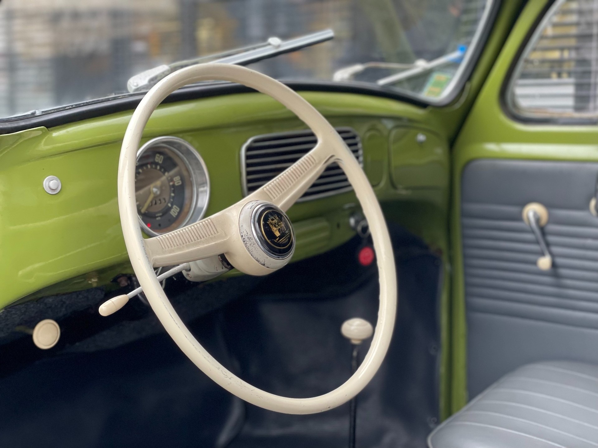 VW Käfer Brezel-image-7