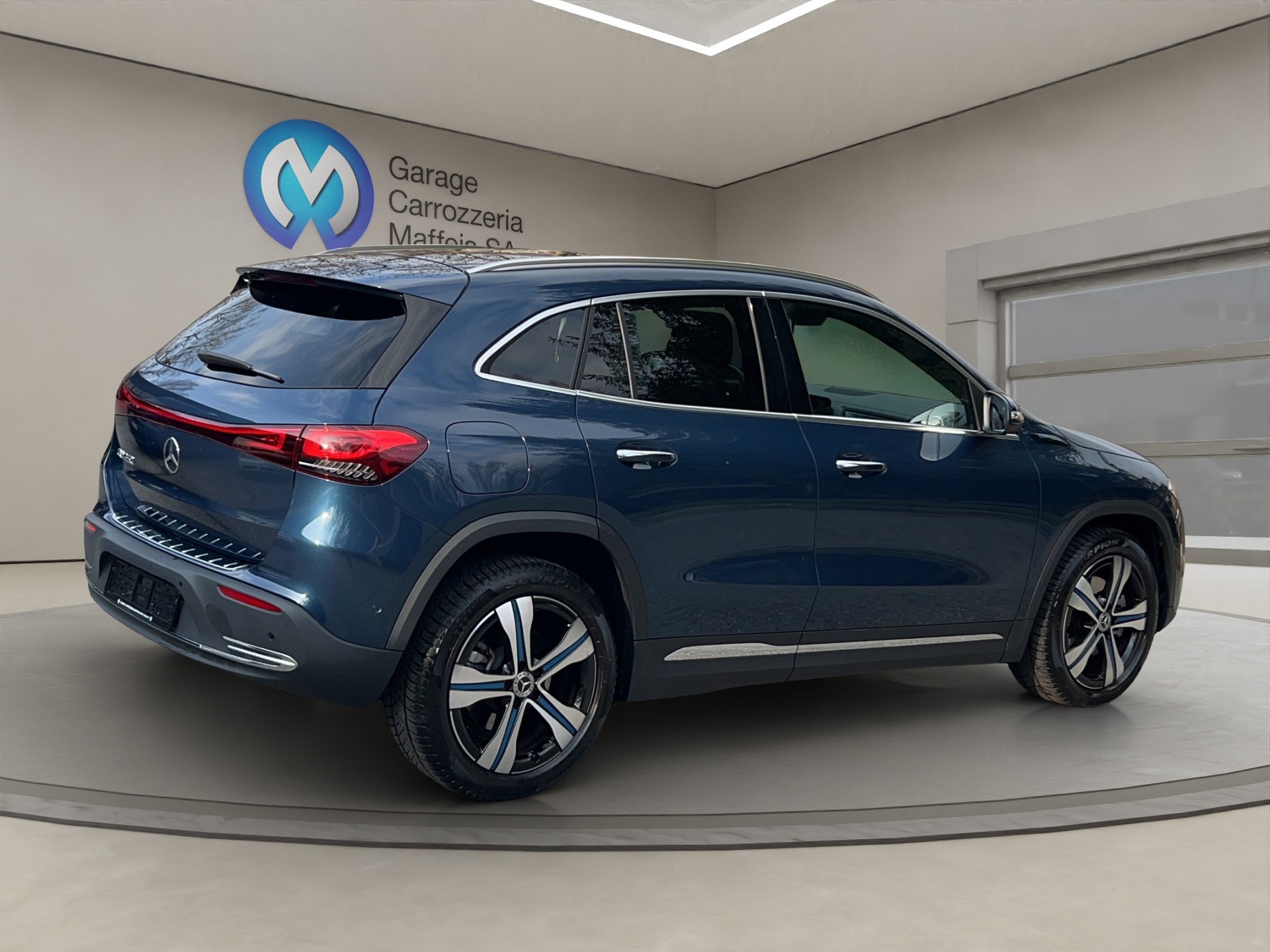 MERCEDES-BENZ EQA 250-image-6