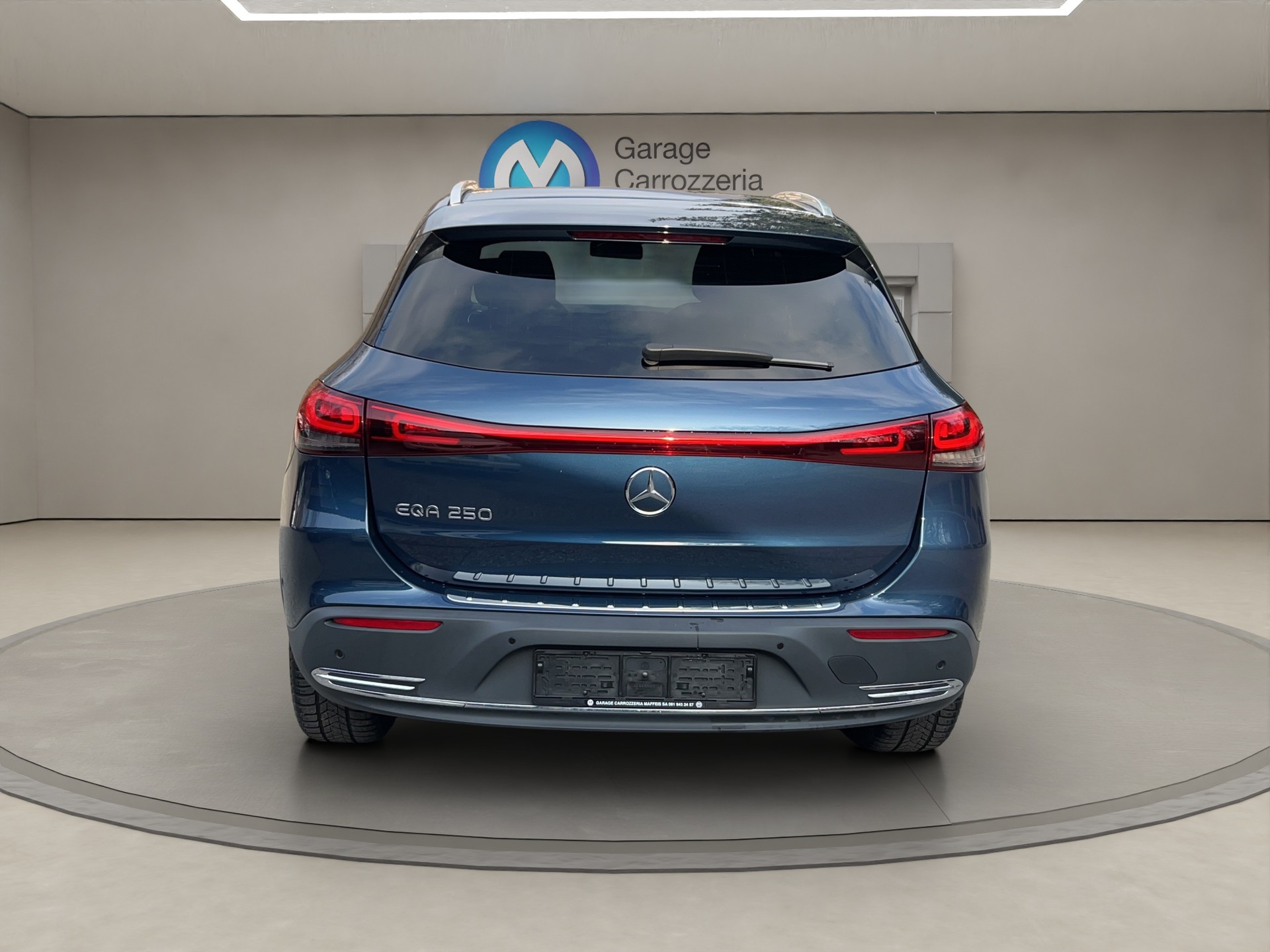 MERCEDES-BENZ EQA 250-image-5