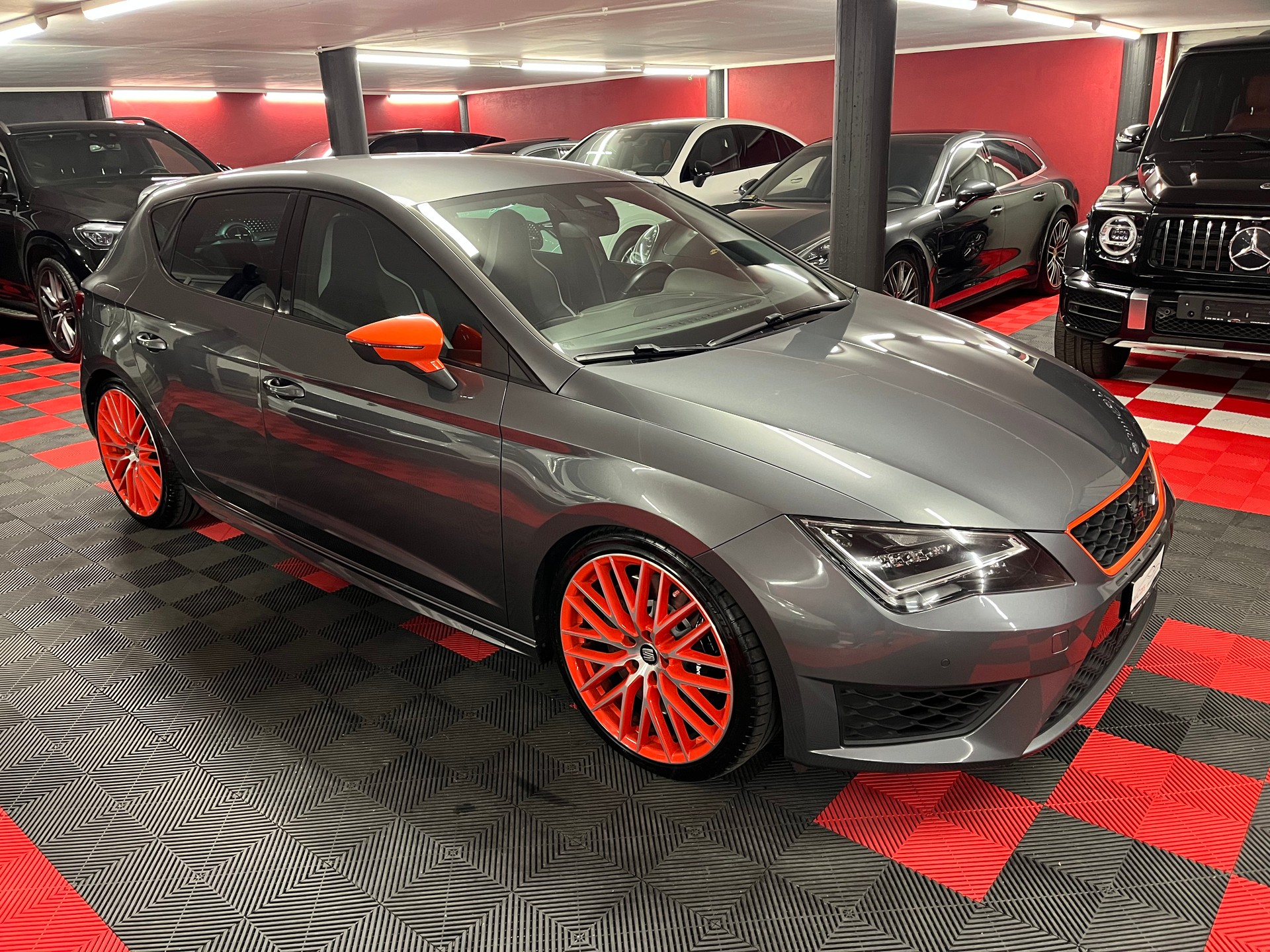 SEAT Leon 2.0 TSI Cupra 290 DSG-image-4