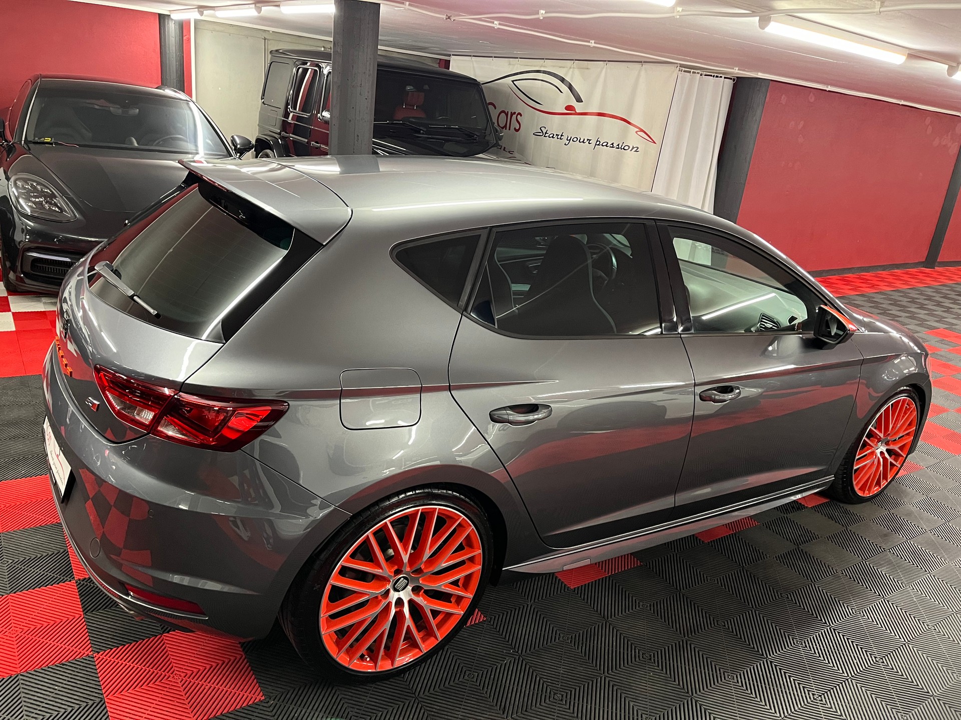 SEAT Leon 2.0 TSI Cupra 290 DSG-image-5