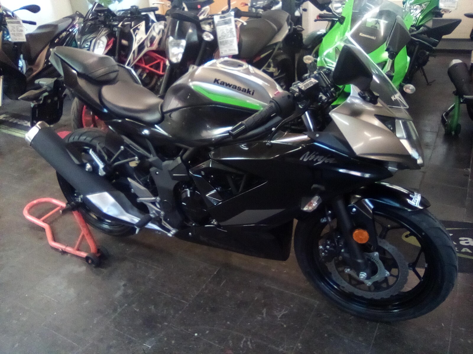 KAWASAKI Ninja 125 ABS-image-7