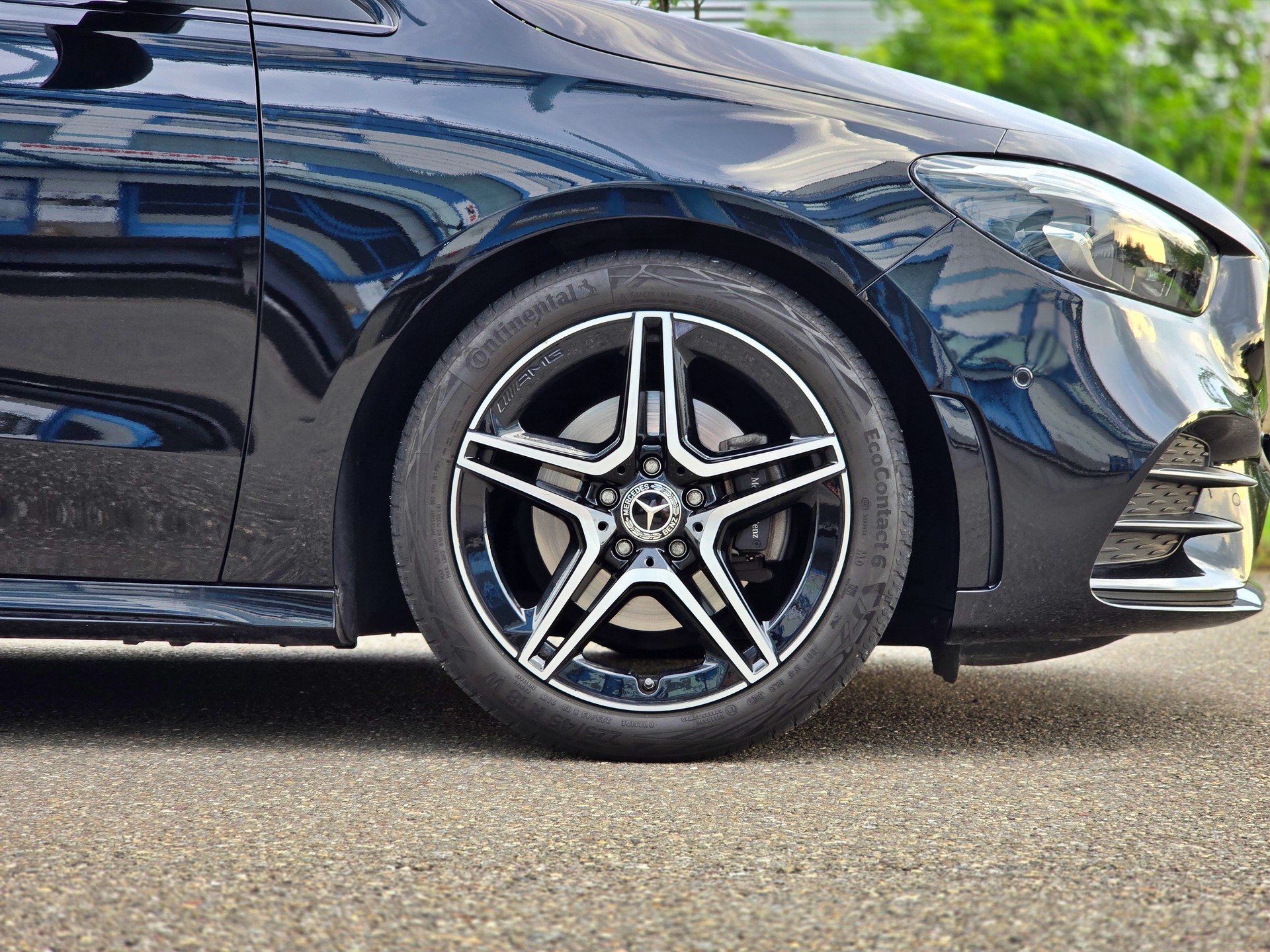 MERCEDES-BENZ B 200 Night Star AMG Line 7G-DCT-image-6